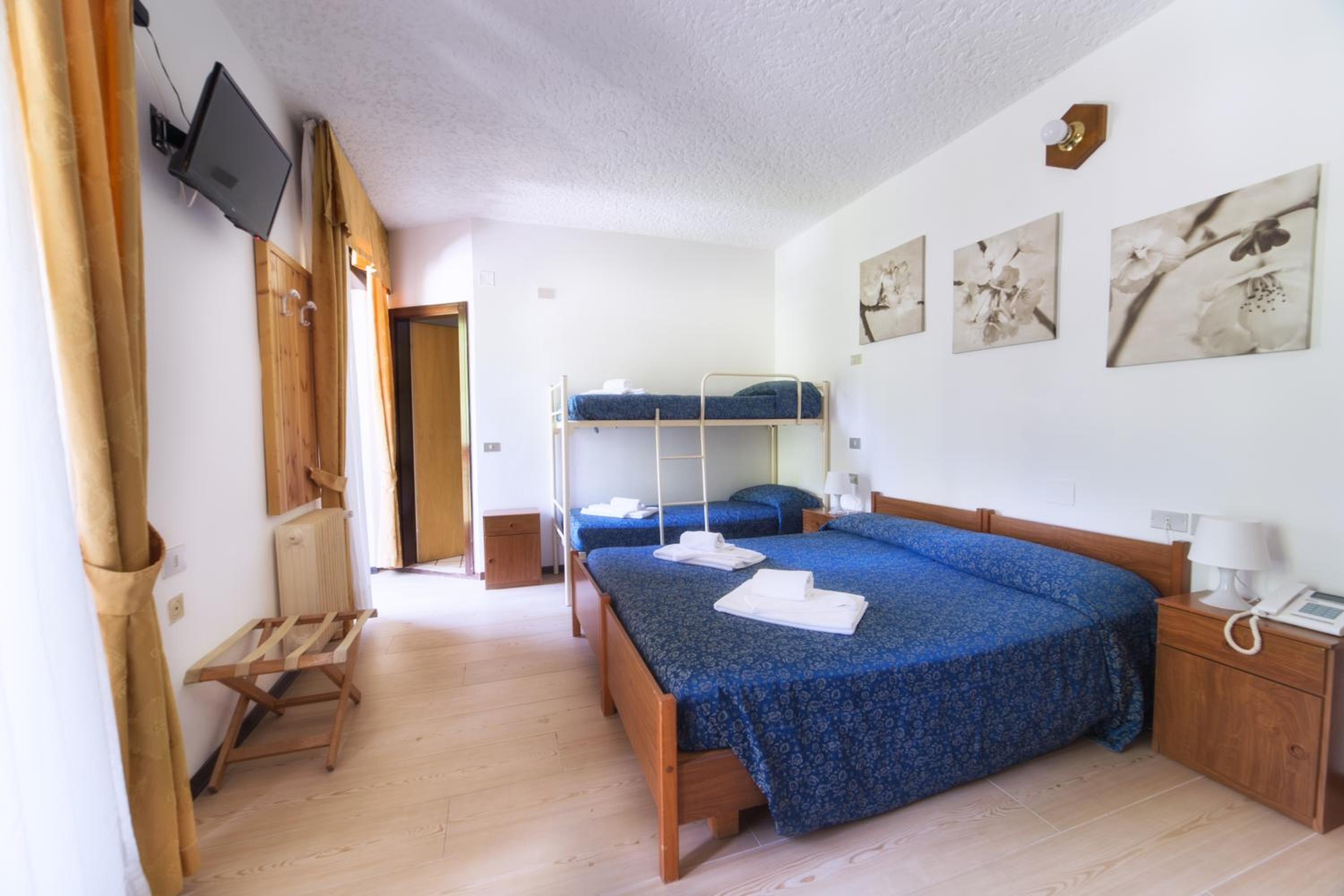 Quadruple Room photo 1