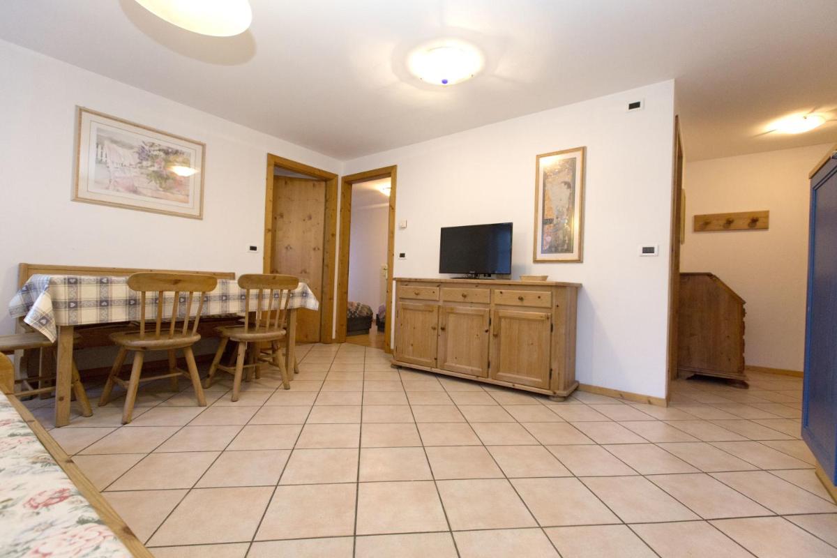 Two-Bedroom Apartment with Balcony