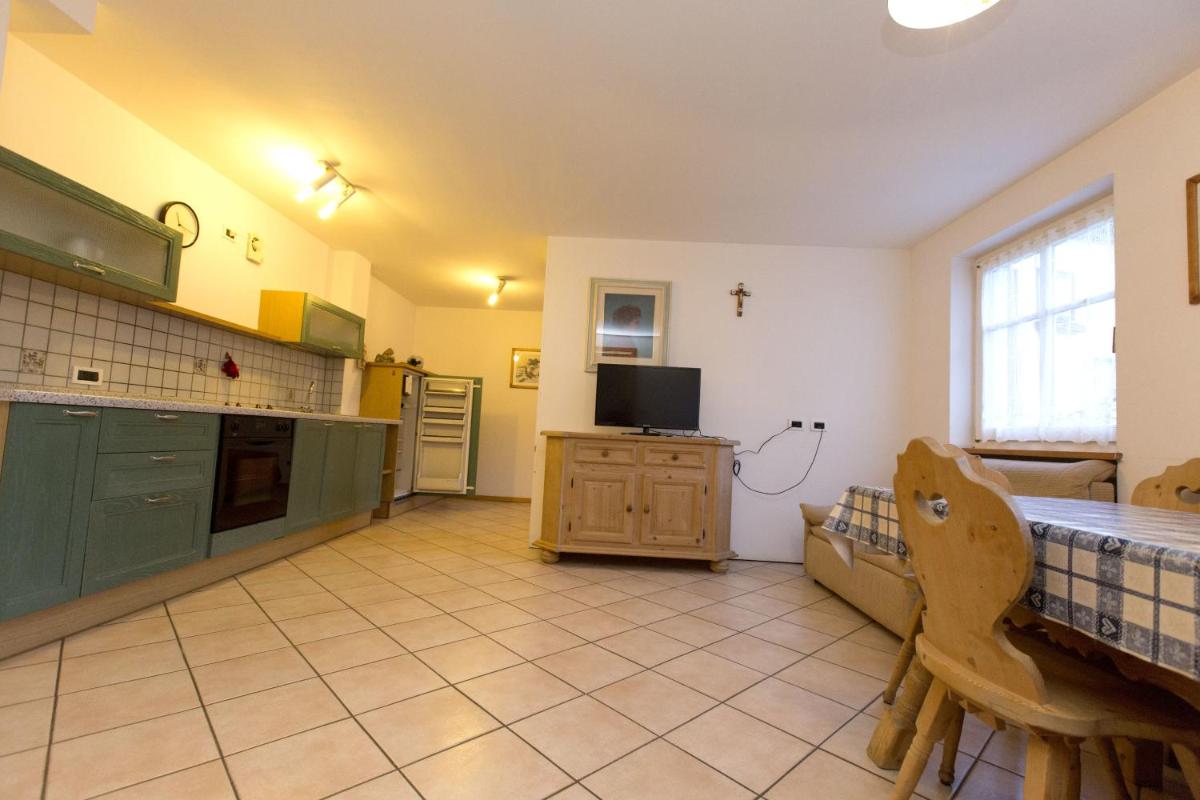 One-Bedroom Apartment (4 Adults)