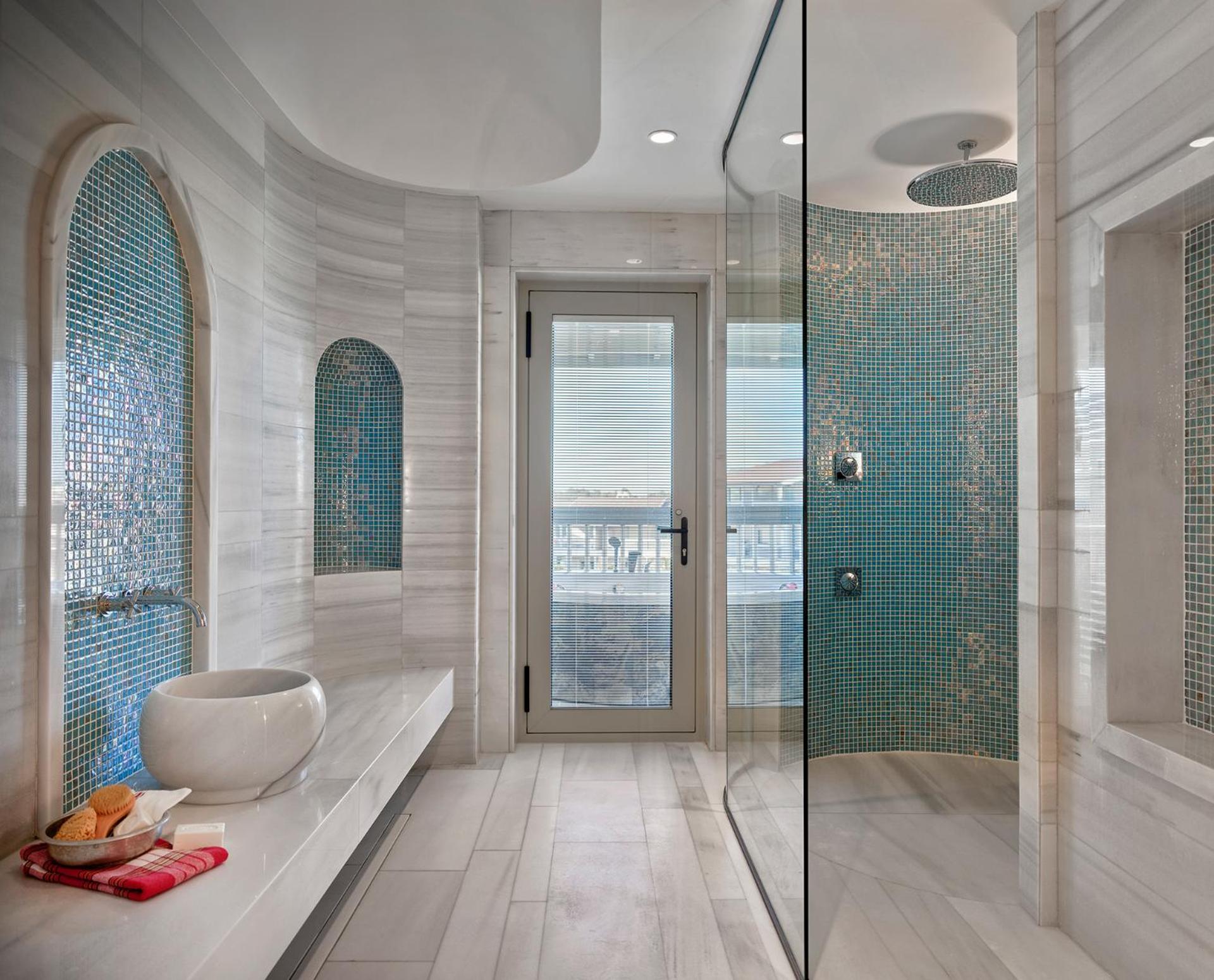 Penthouse Suite Turkish Bath & Jacuzzi