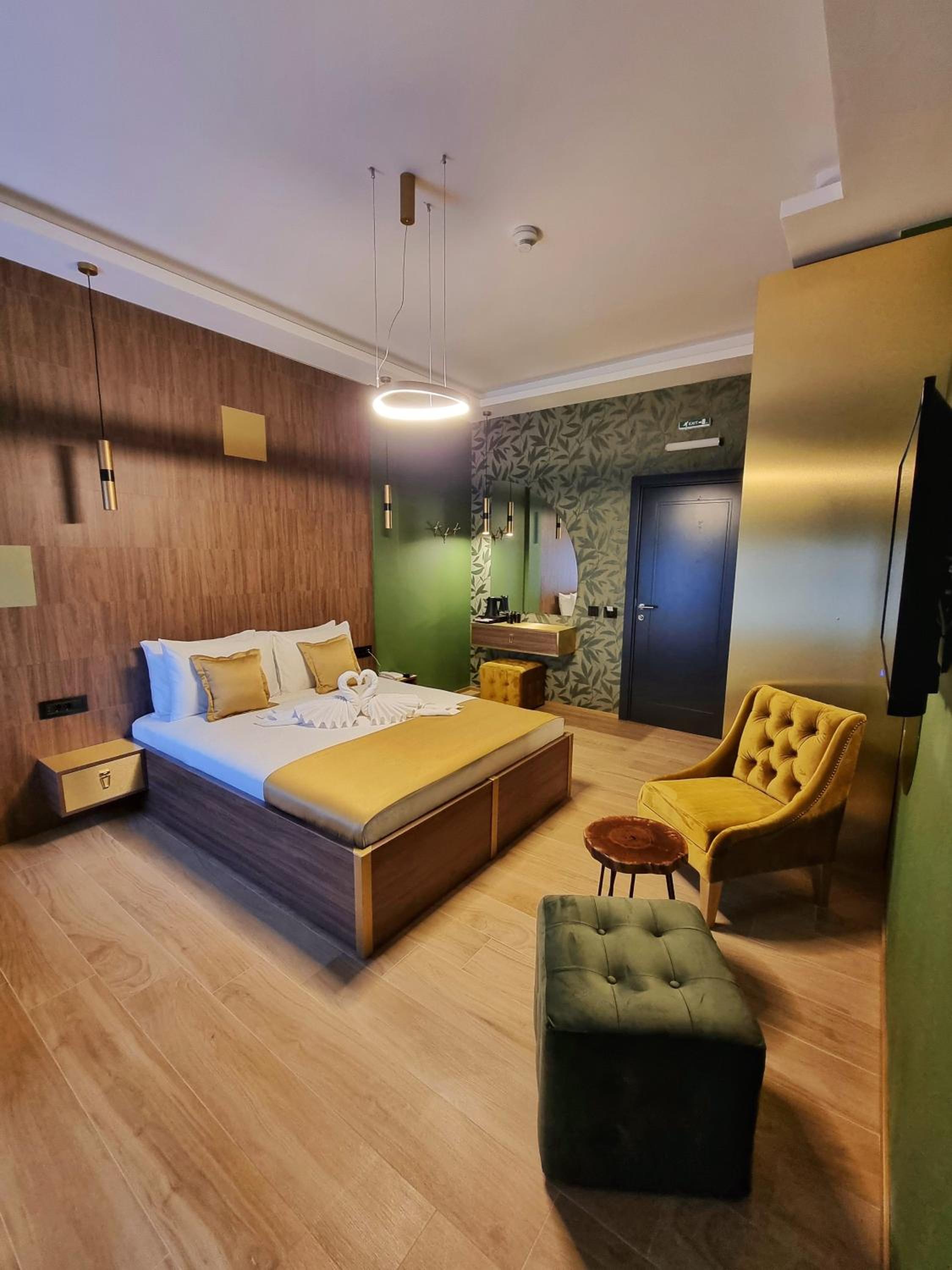 Deluxe Double or Twin Room - Photo 1