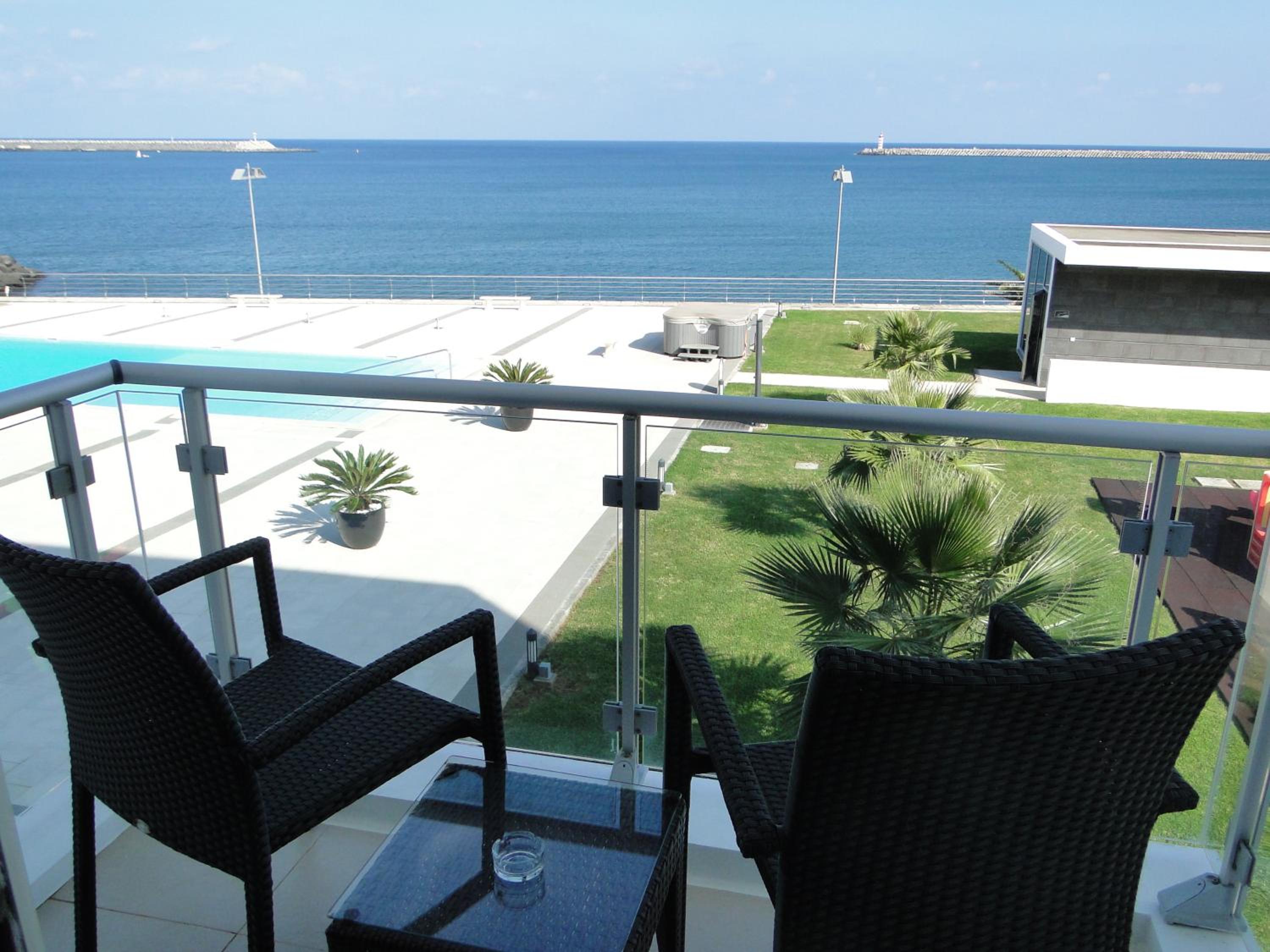 Double Room with Sea View - Photo 2