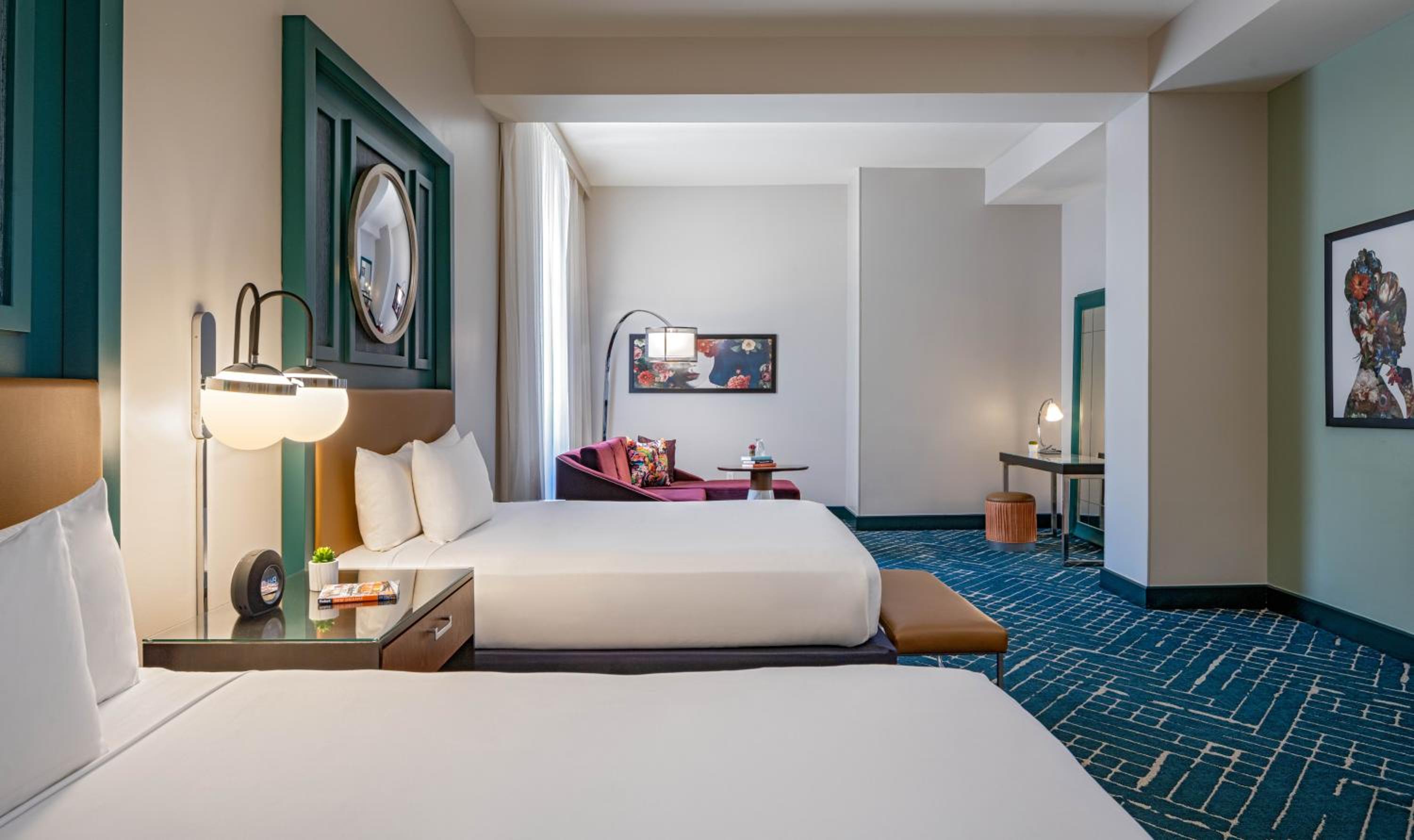 Suite with Two Queen Beds - Photo 1