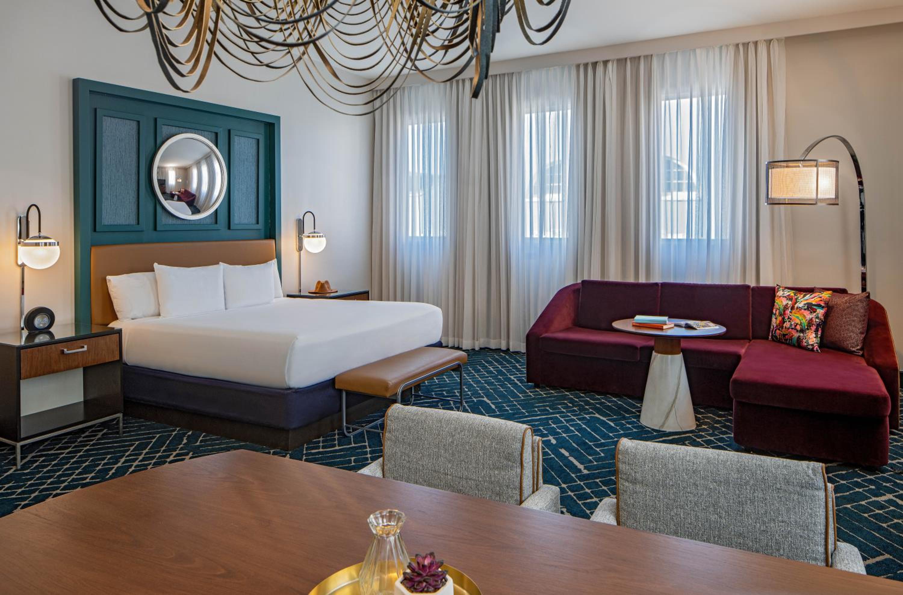 King Suite - Photo 1