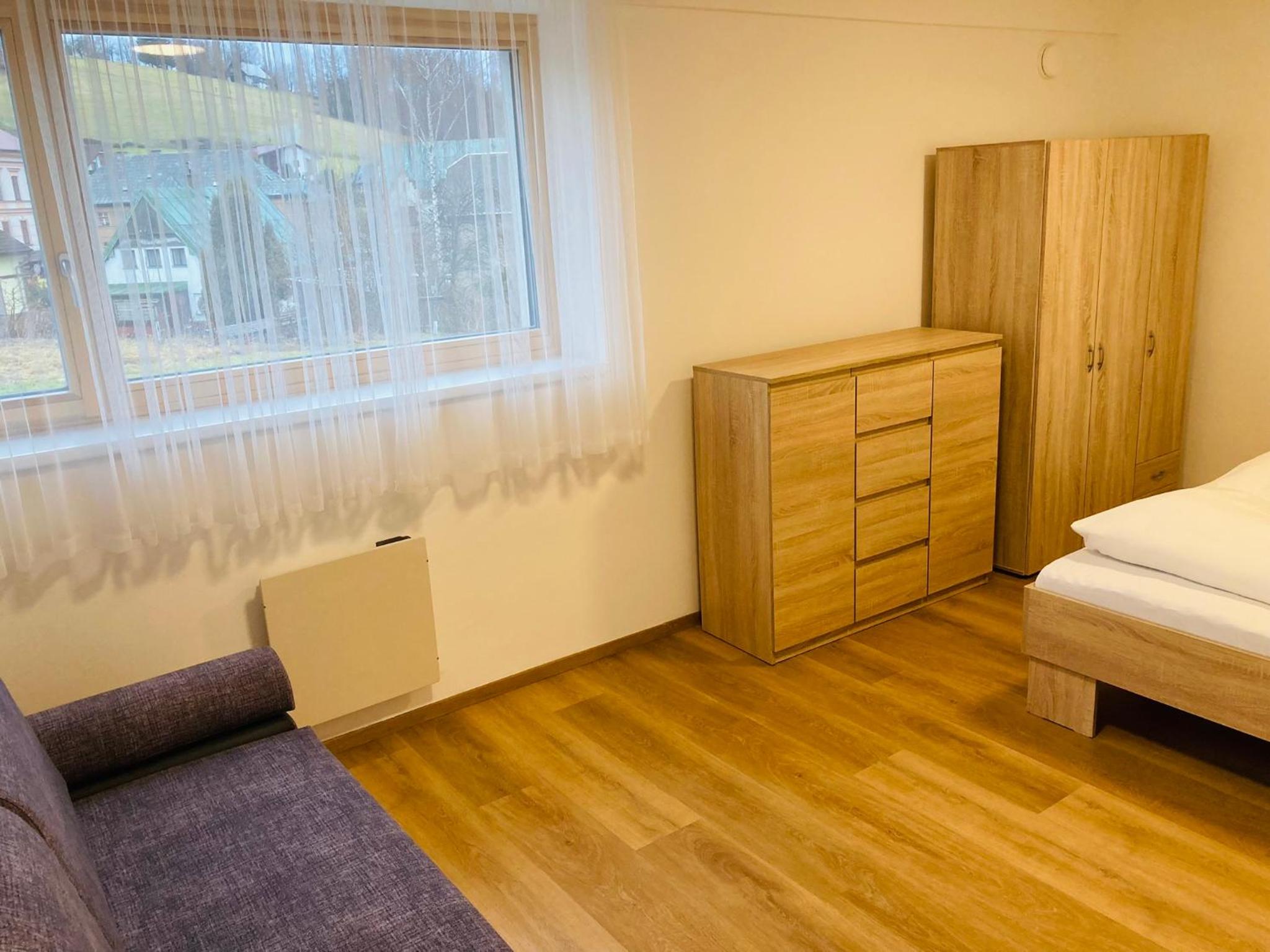 Suite - Photo 7