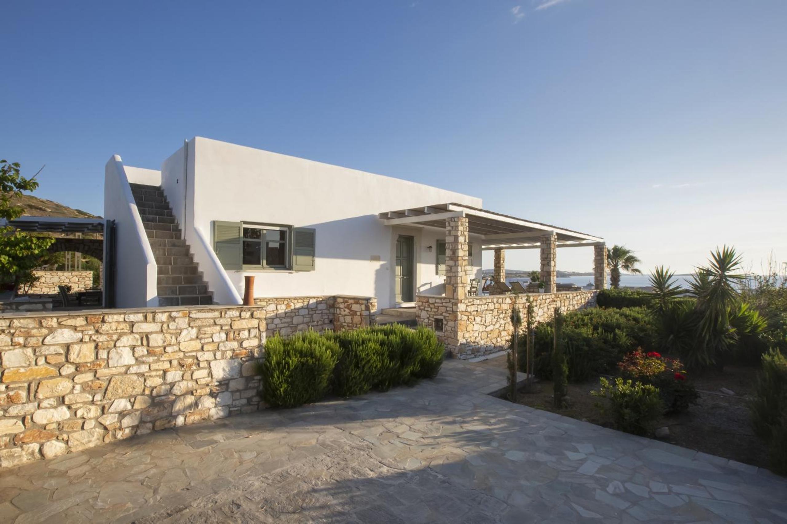 Villa photo 3