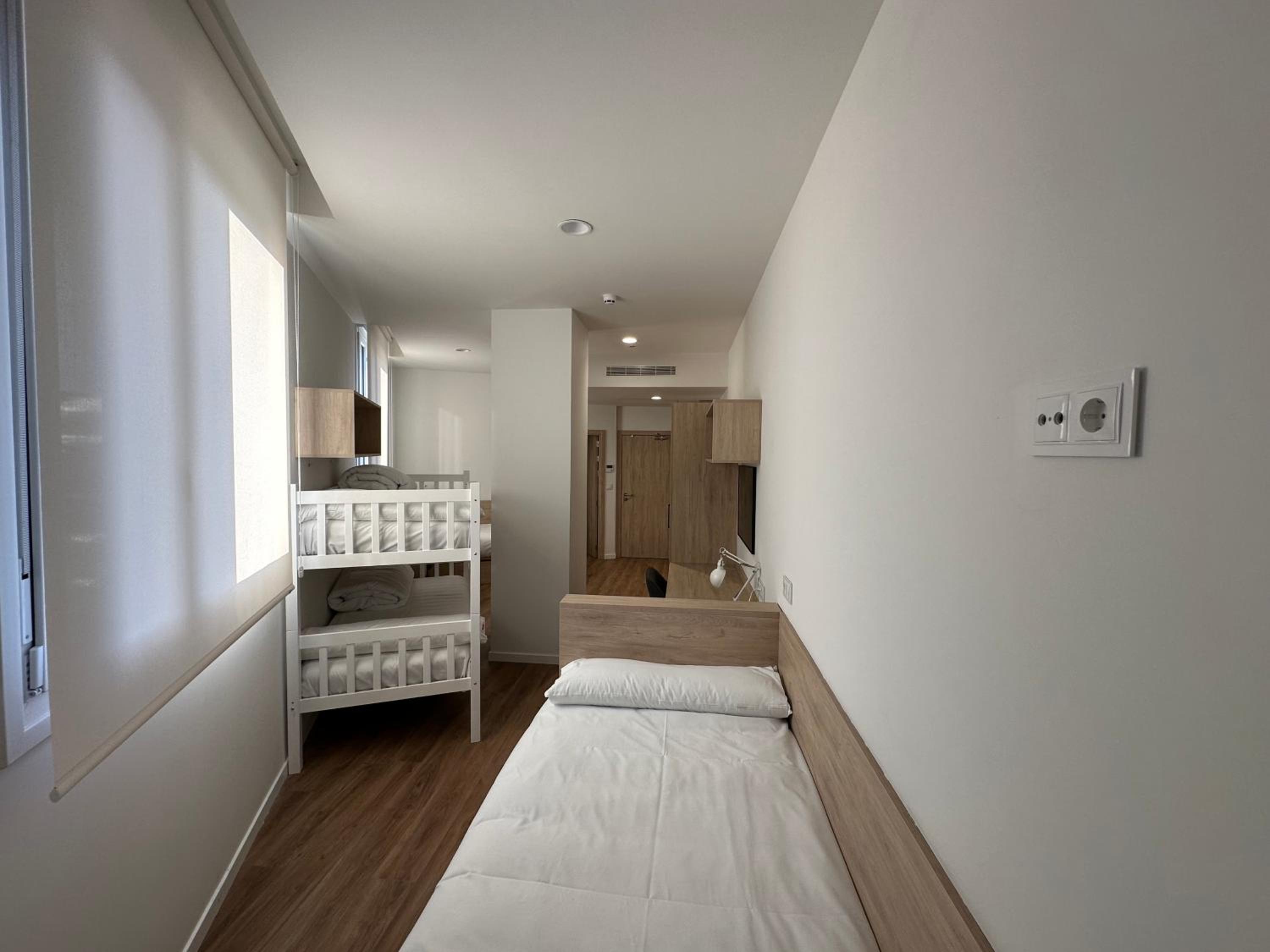 Apartment - Photo 2