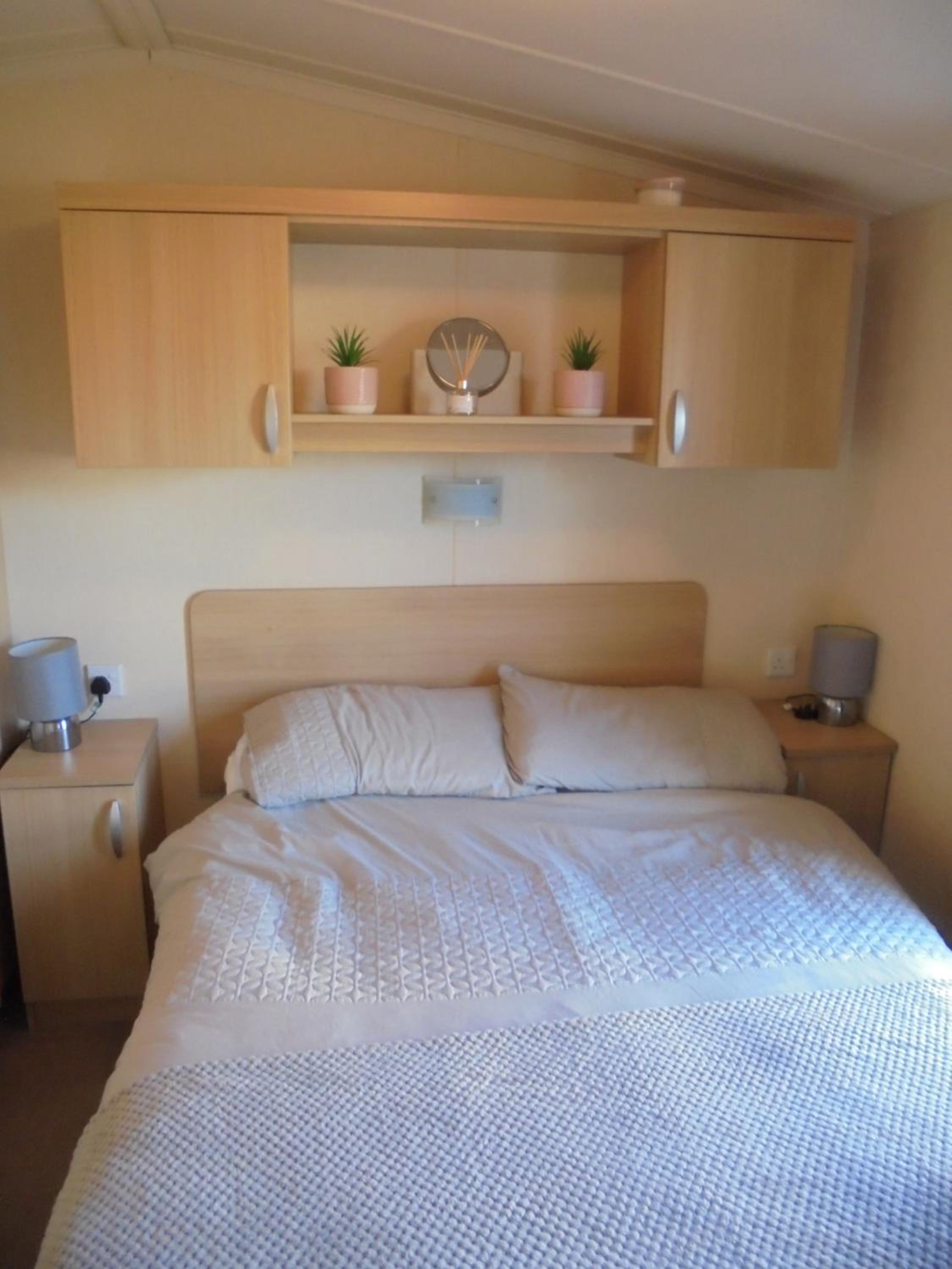 Three-Bedroom Apartment photo 2