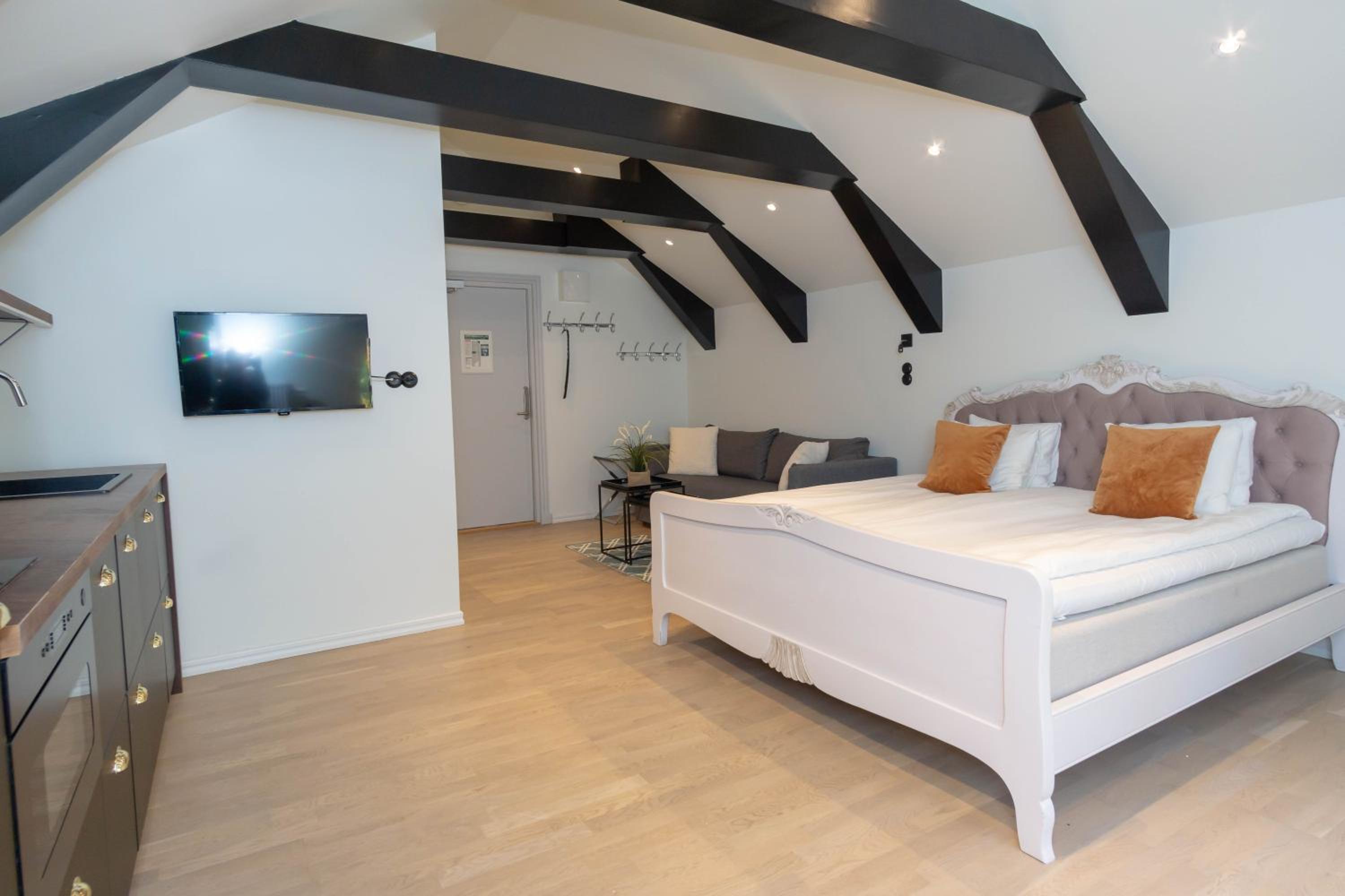 Family Suite - Photo 3