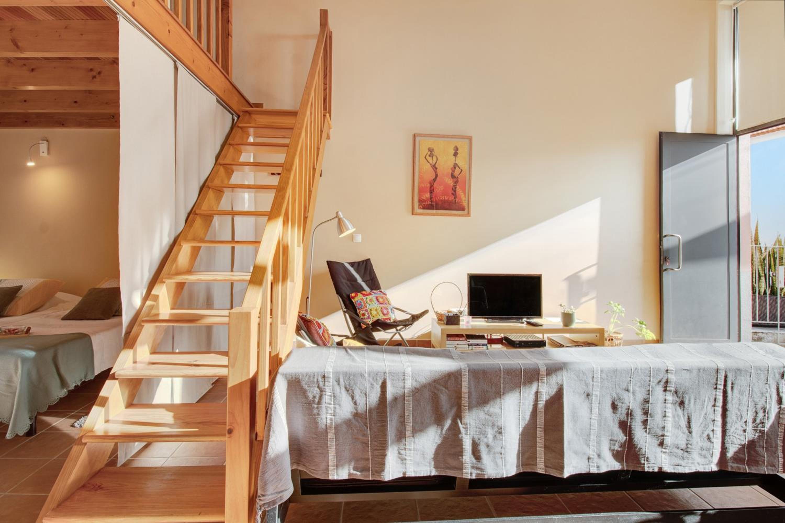 Two-Bedroom Deluxe Apartment with Balcony photo 3