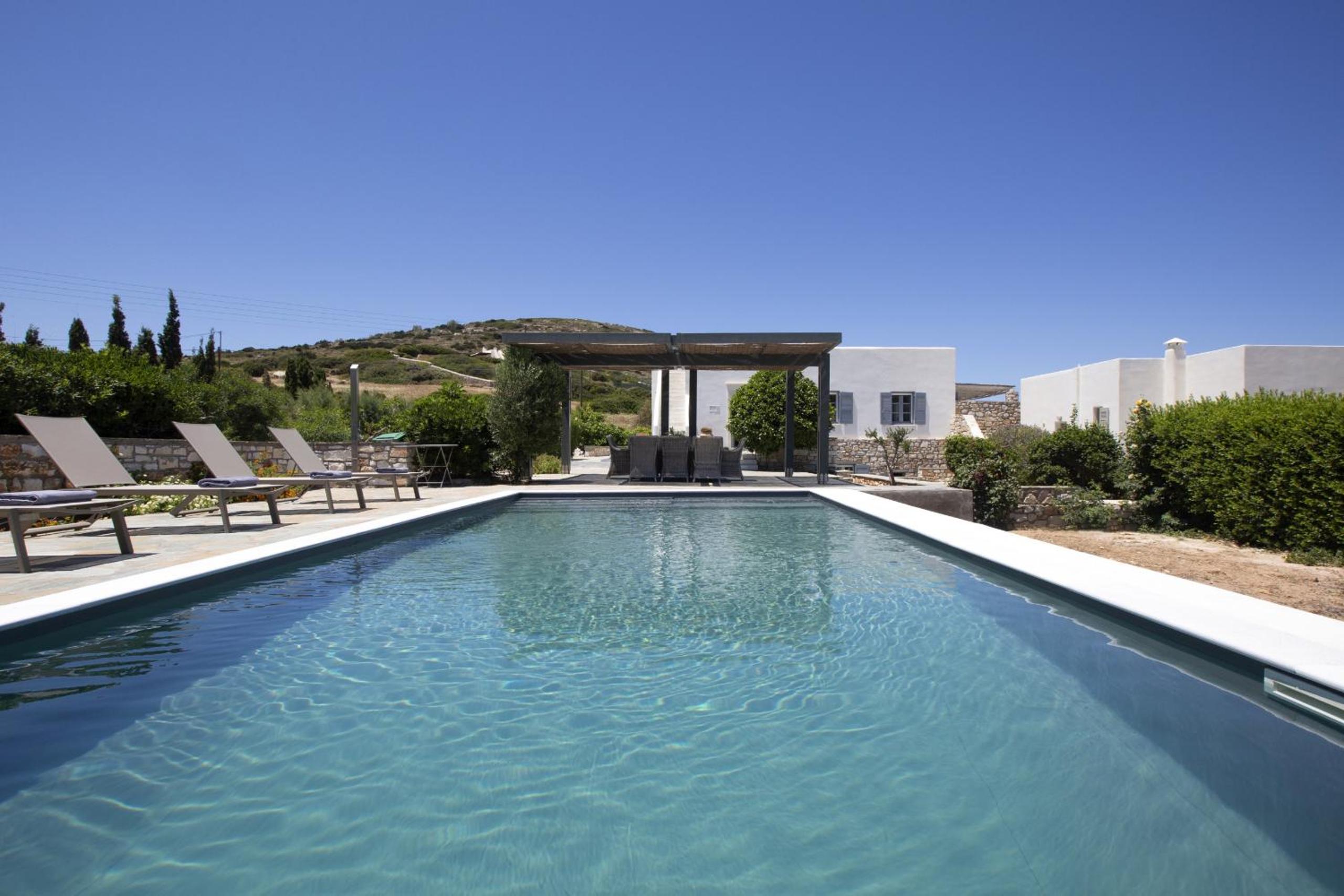 Villa photo 3