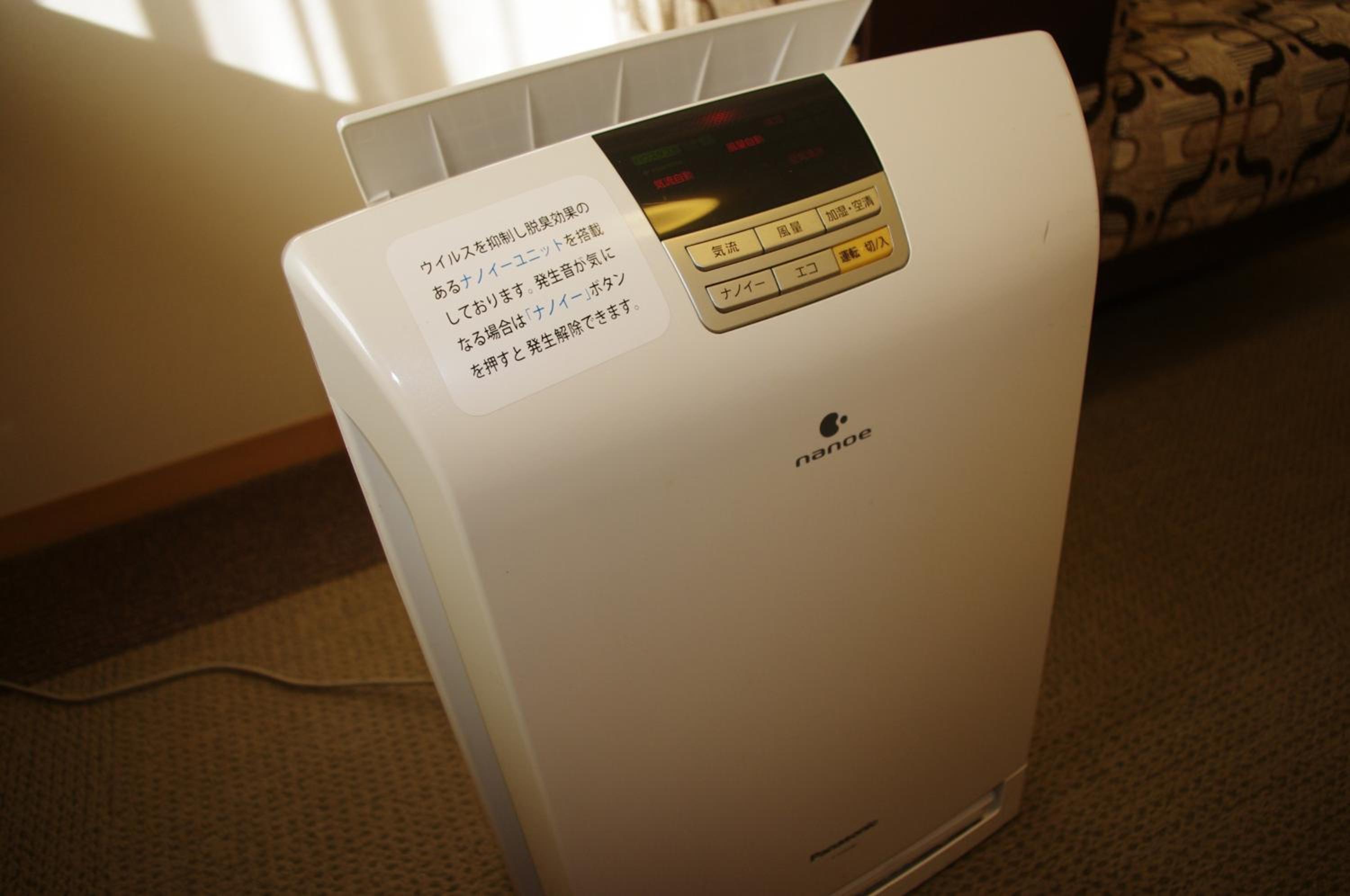 Deluxe Twin Room - Non-Smoking - Photo 8