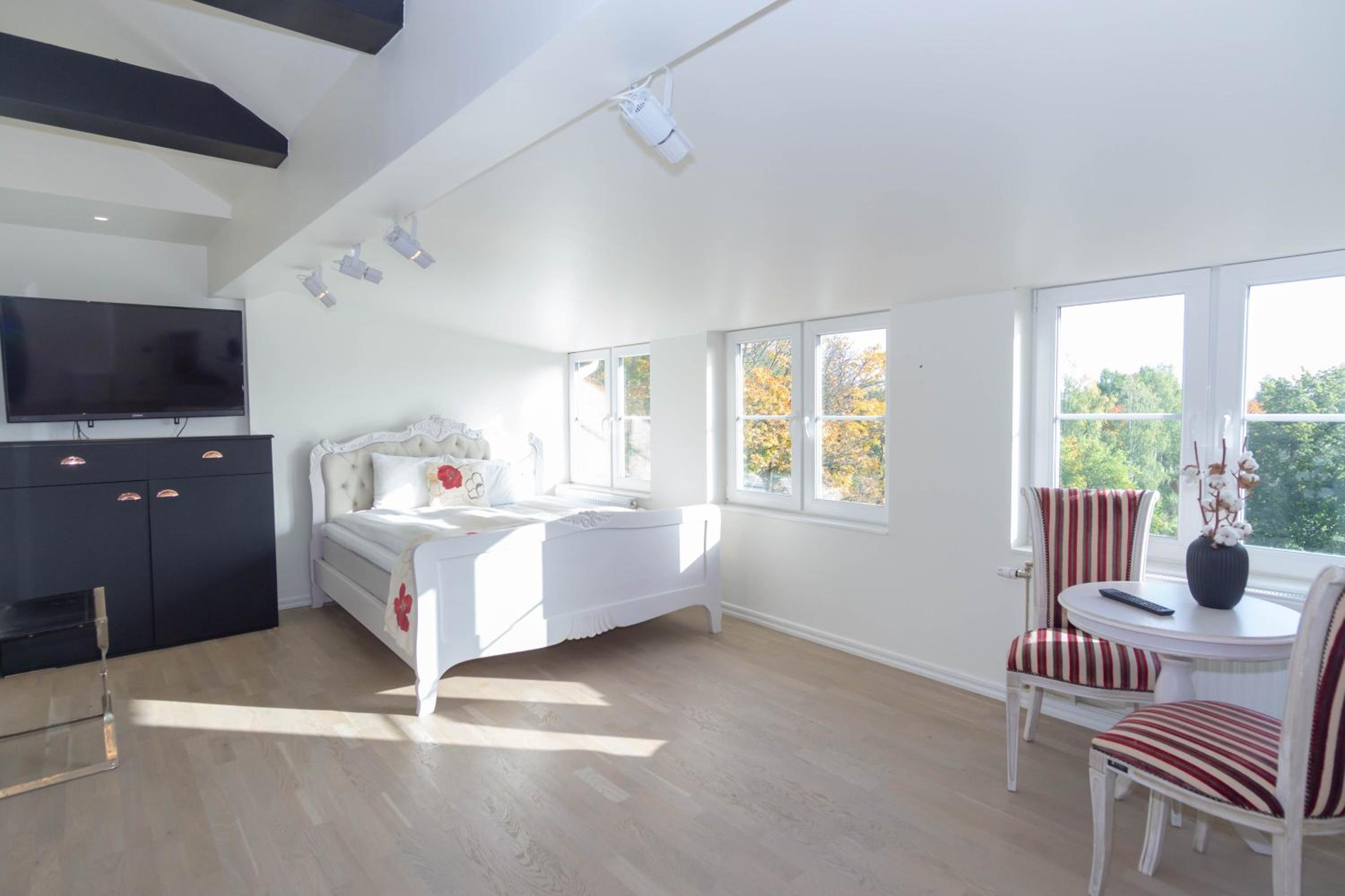 Deluxe Double Room - Photo 2