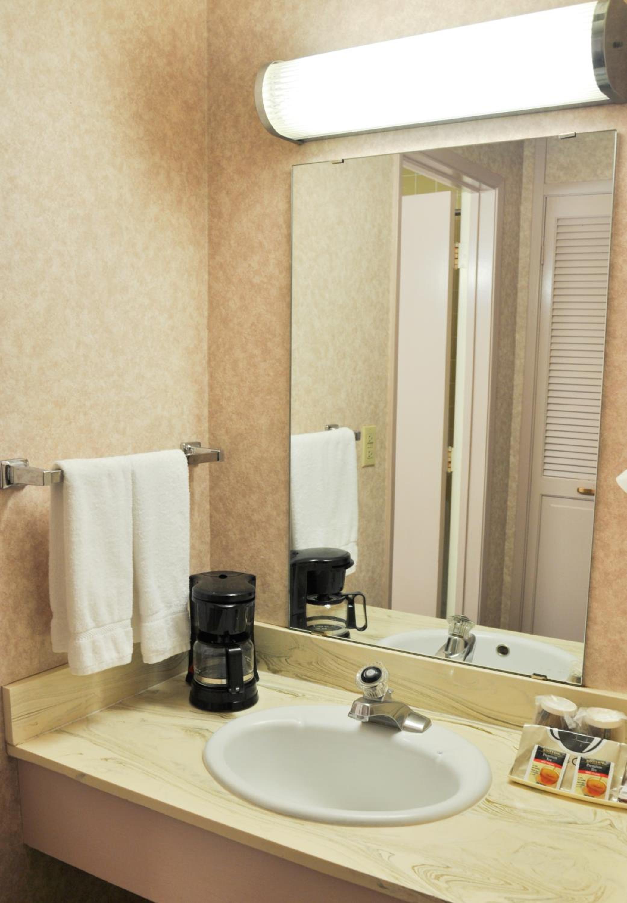 King Room - Disability Access - Photo 2