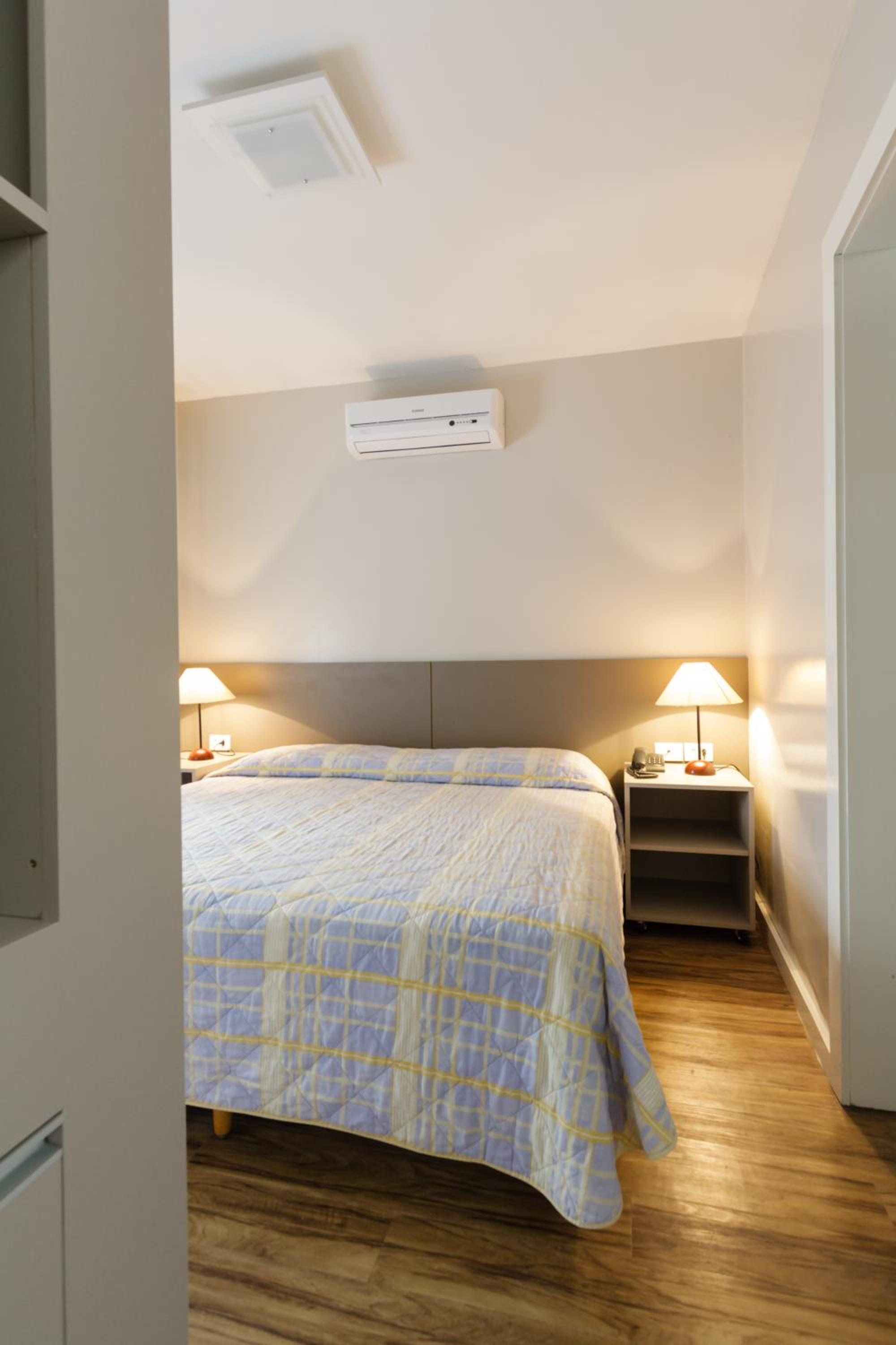 Standard Triple Room with Sofa Bed photo 1