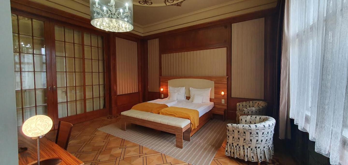 Deluxe Suite - Photo 3