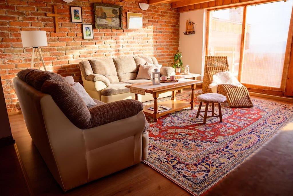 Three-Bedroom House photo 1
