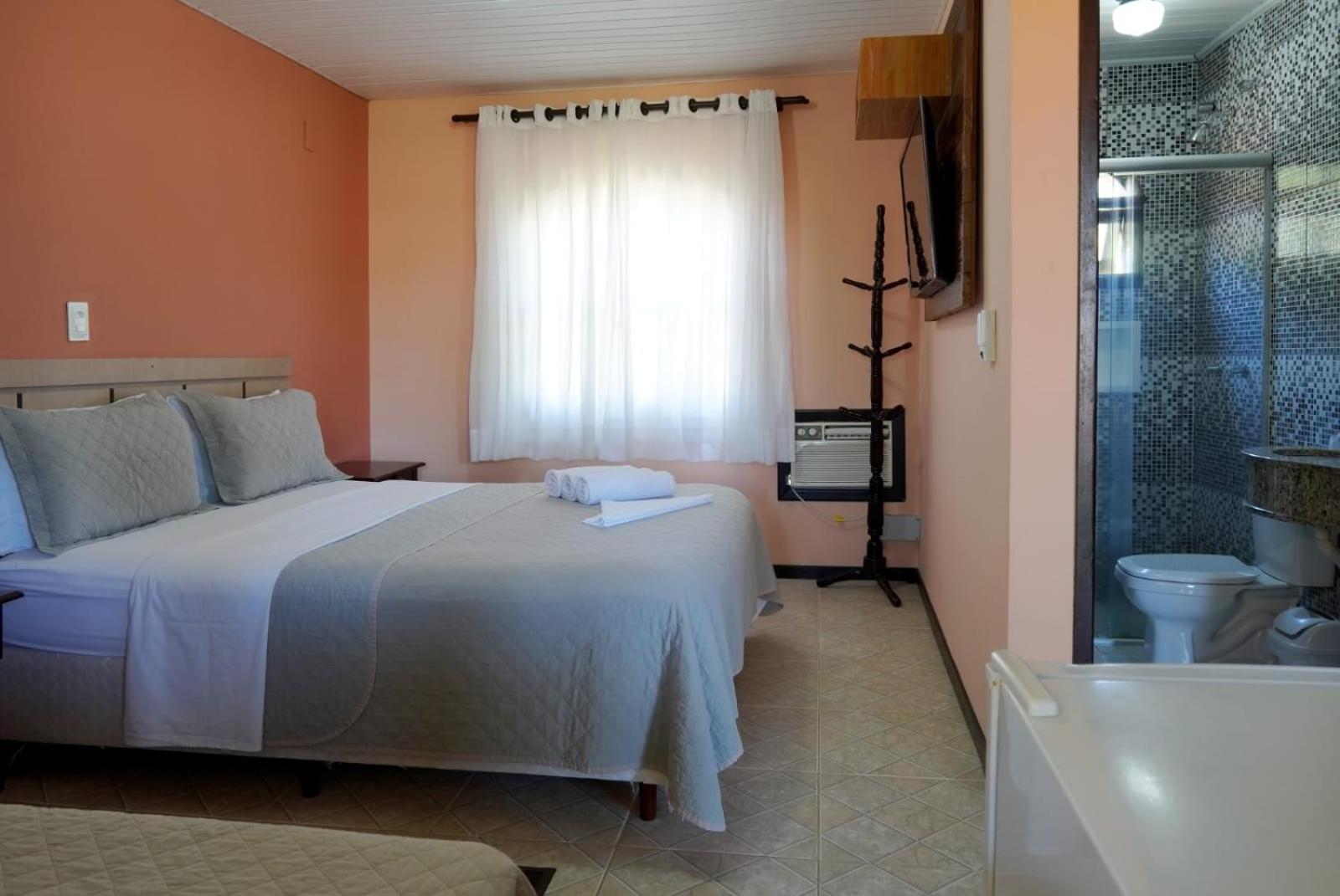 Standard Triple Room photo 2