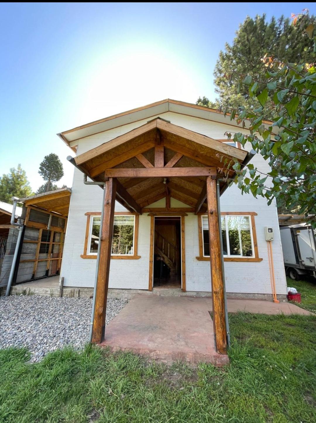 Four-Bedroom House photo 2