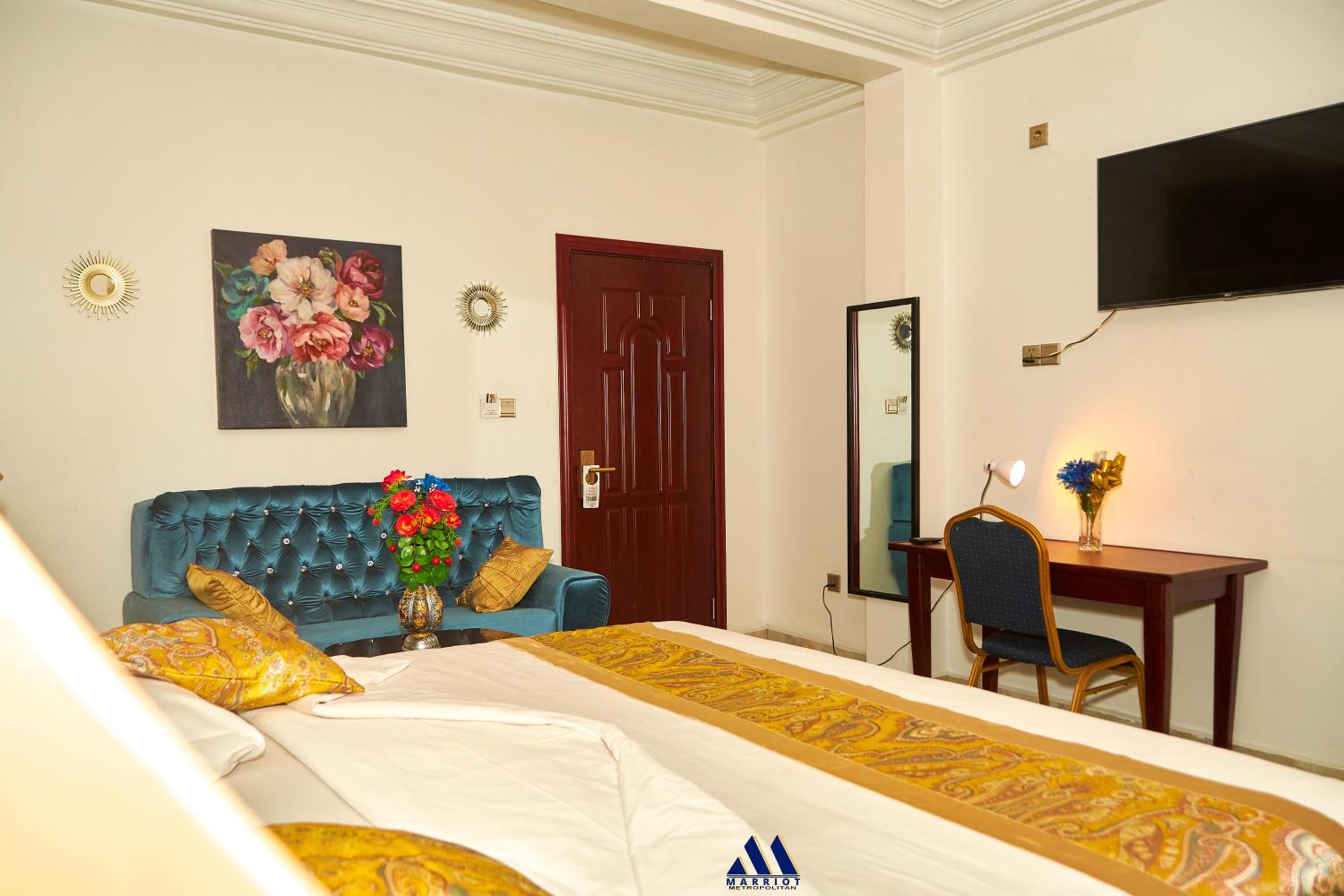 Queen Room