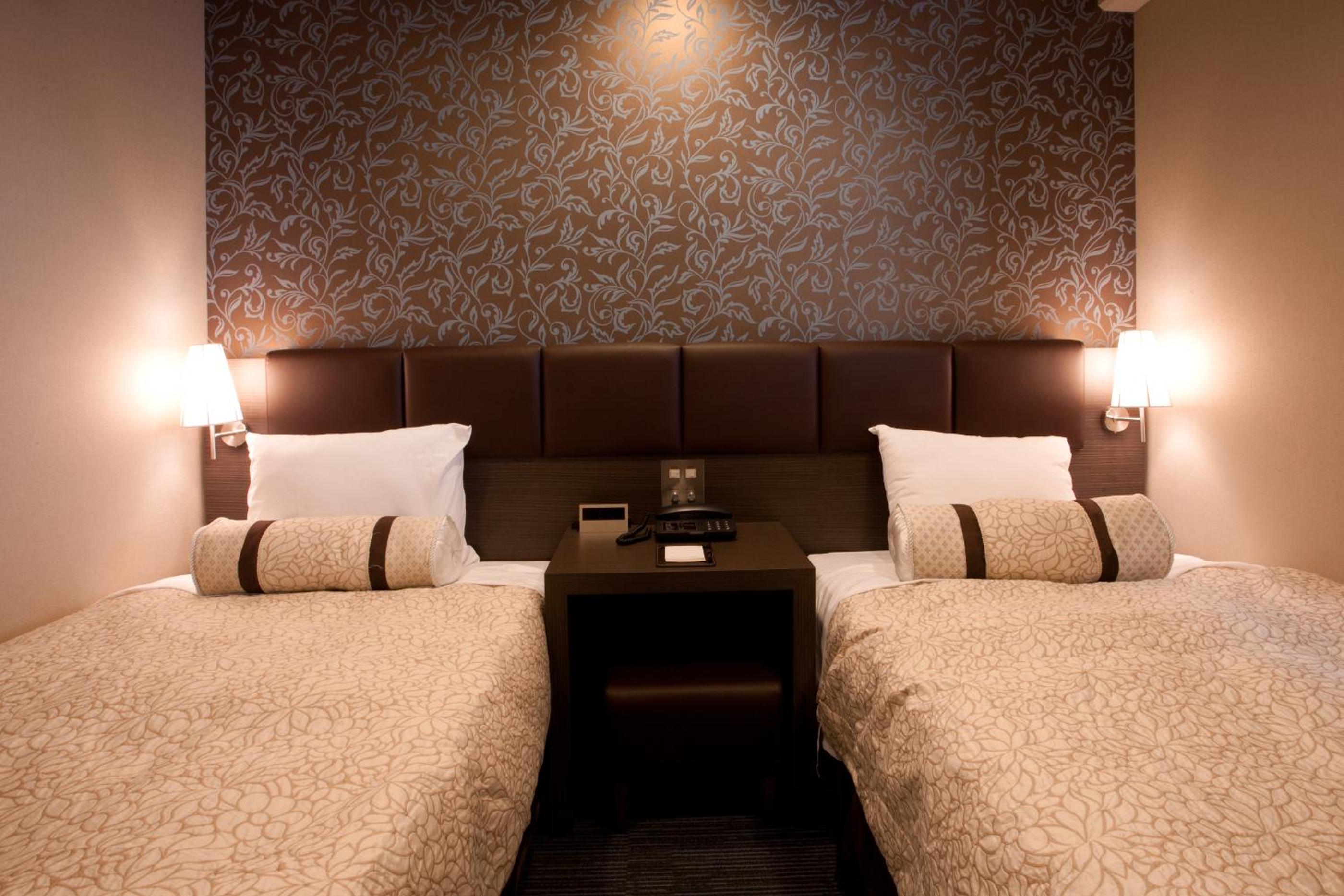 Deluxe Twin Room (1 Adults) - Non-Smoking photo 1