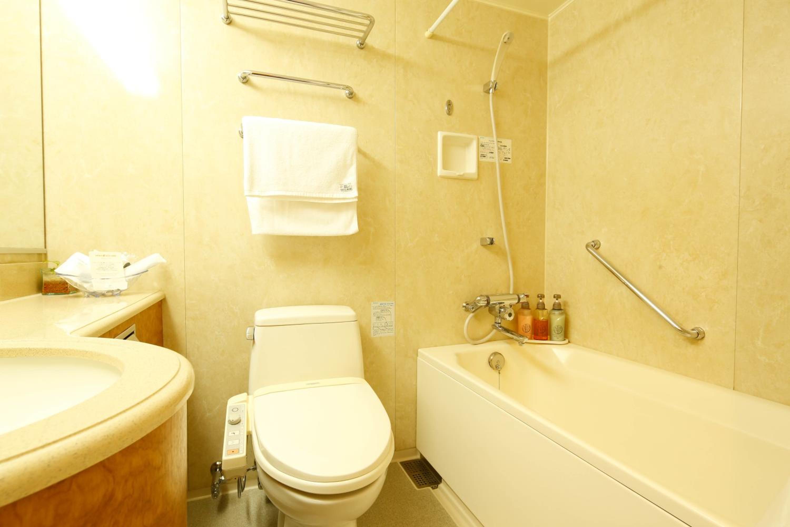 Double Room - Non-Smoking  - Photo 4