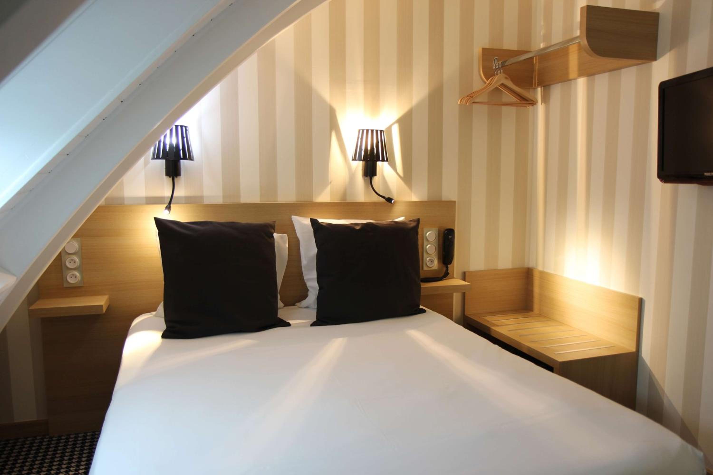 Classic Single Room