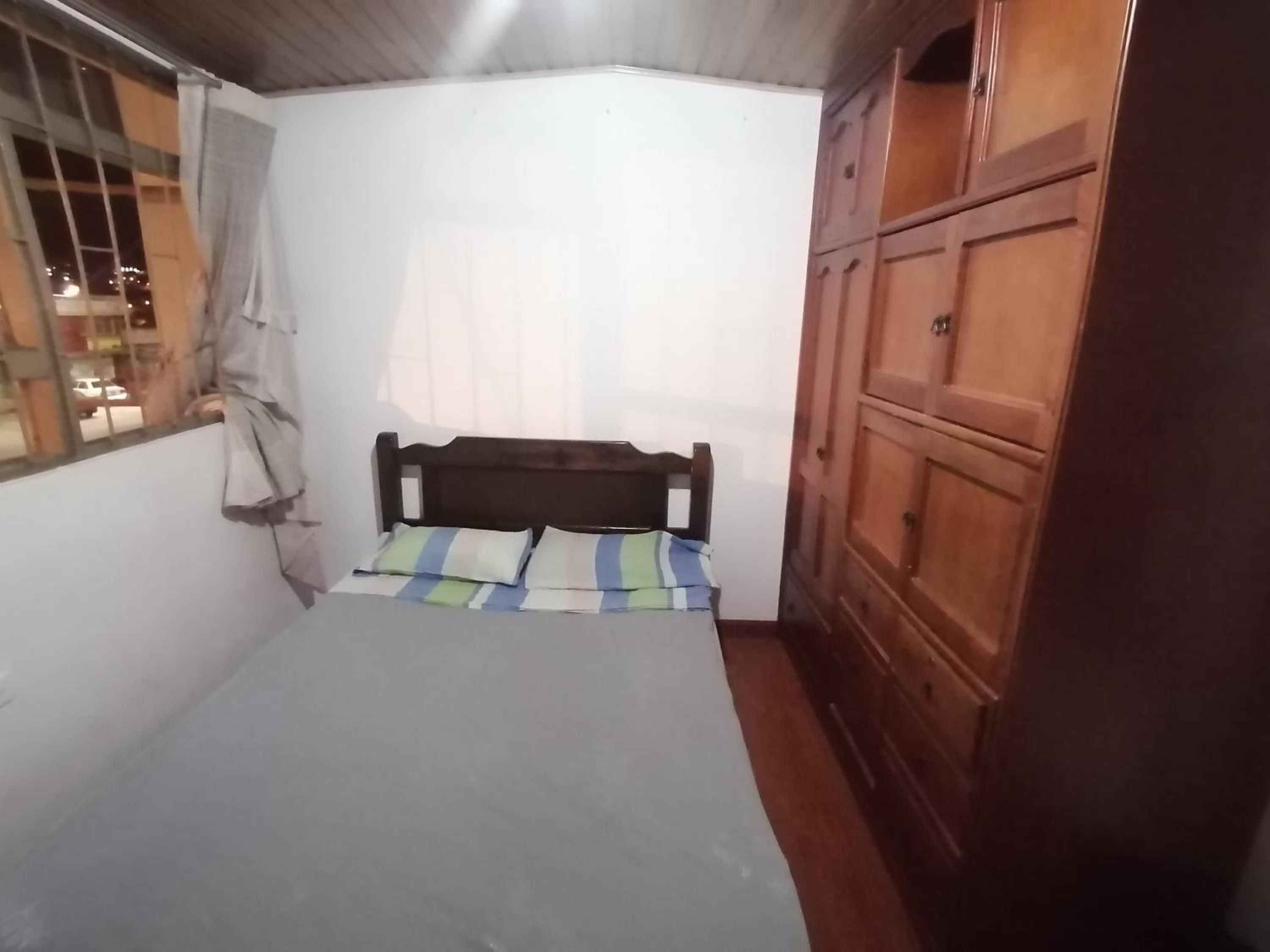 Standard Double Room With Shared Bathroom photo 1
