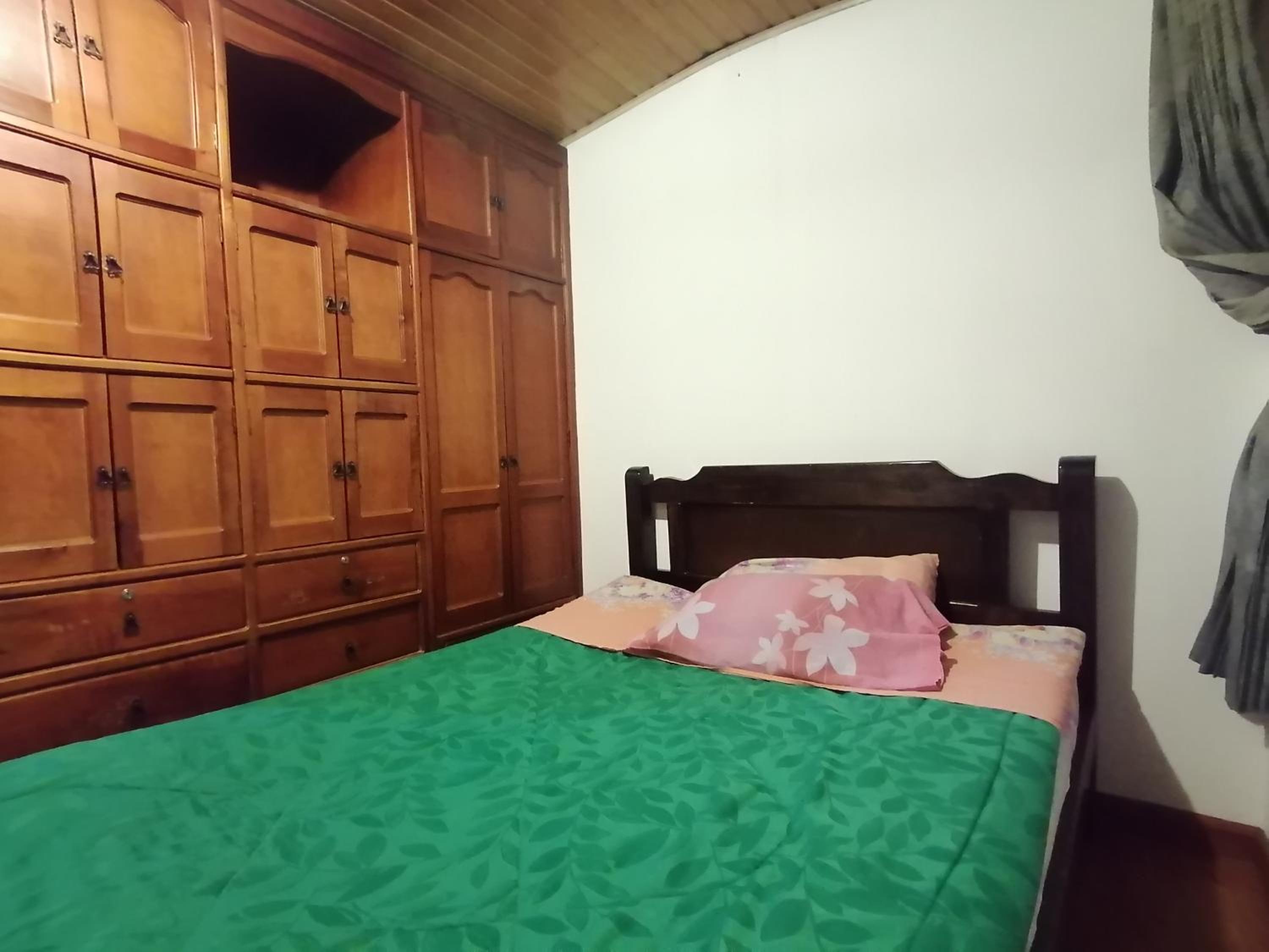 Standard Double Room With Shared Bathroom photo 2