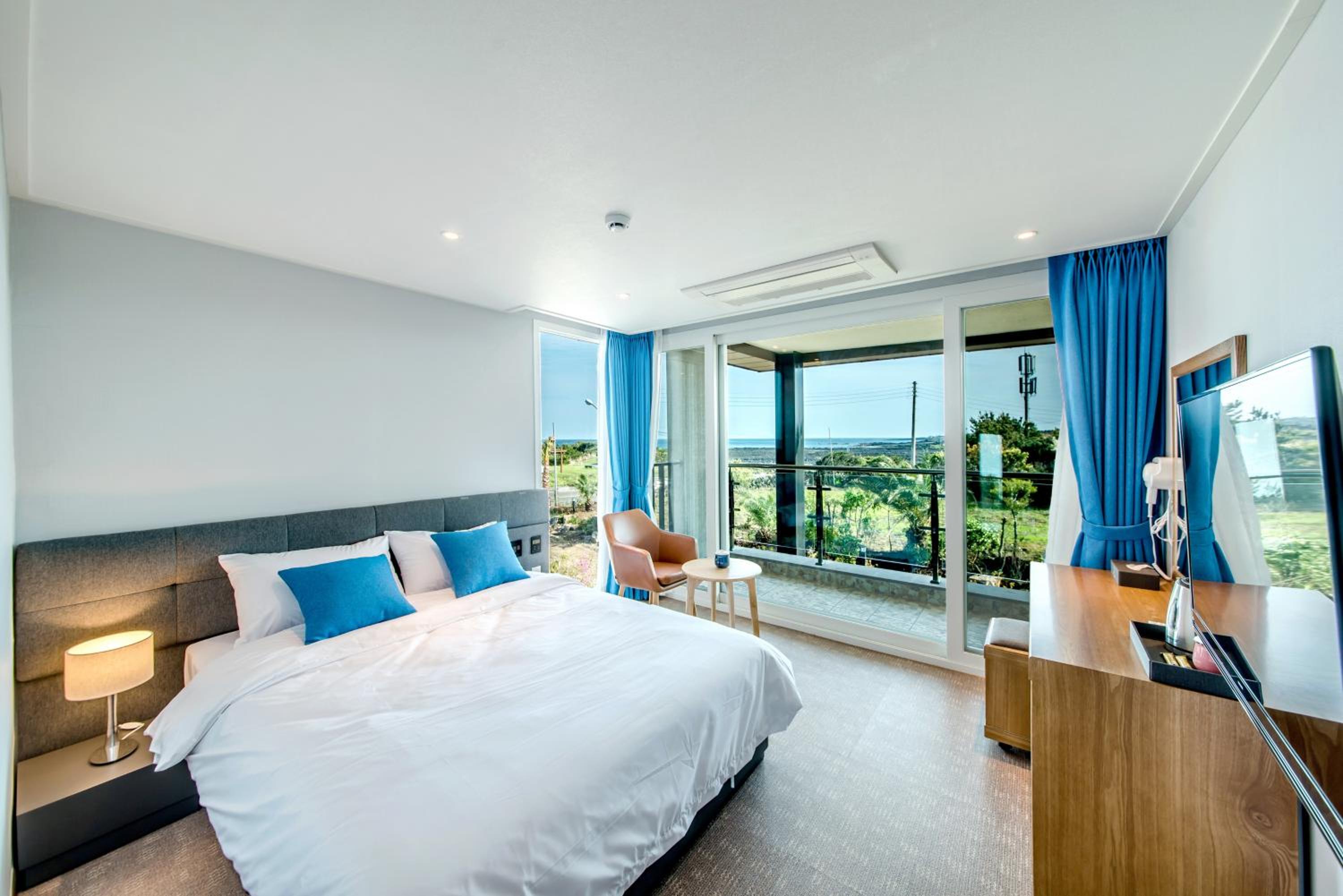 Standard Double Room - Photo 1