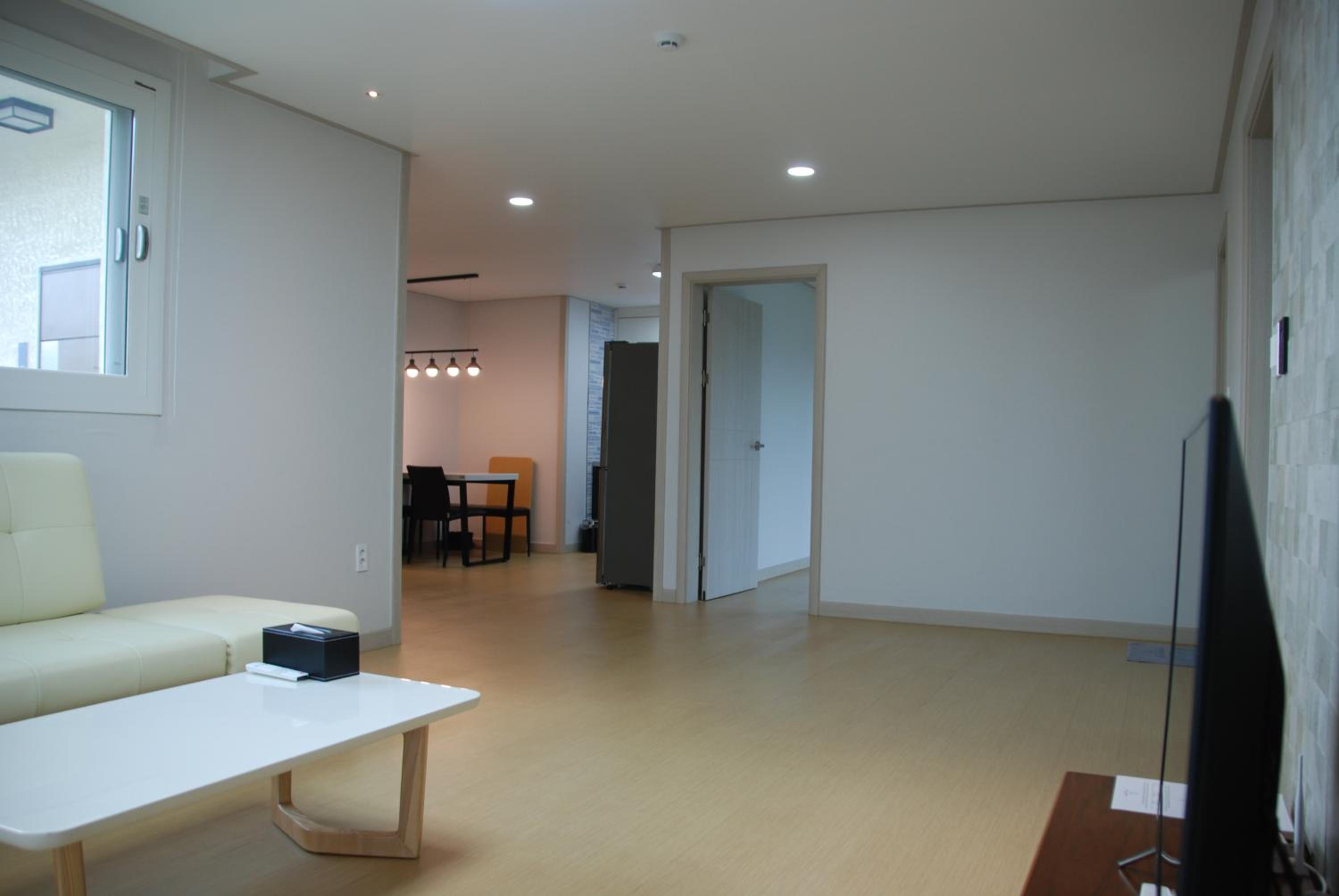 Suite with Terrace - Photo 15