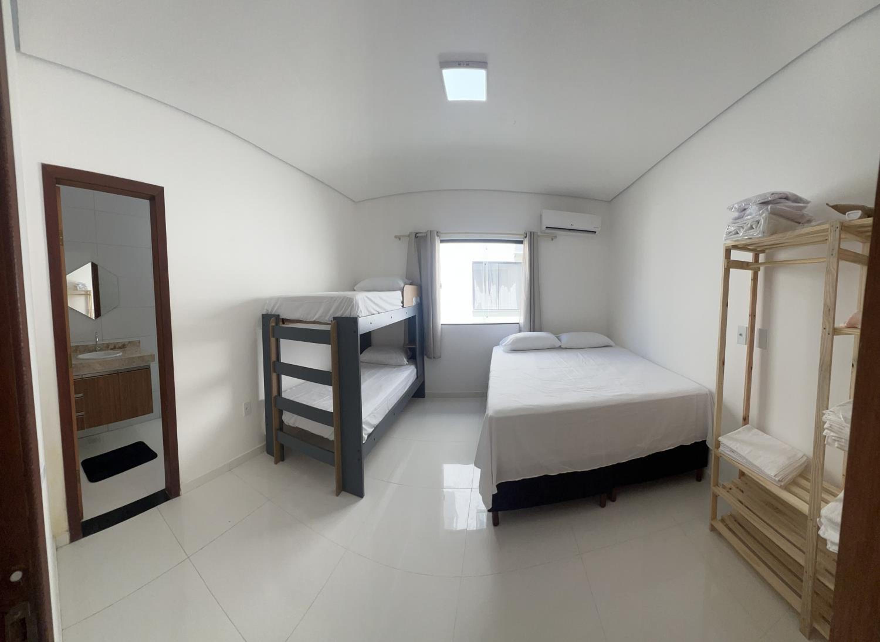Apartment - Ground Floor photo 2