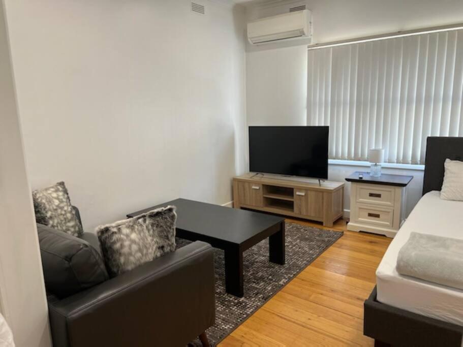 Four-Bedroom House photo 1