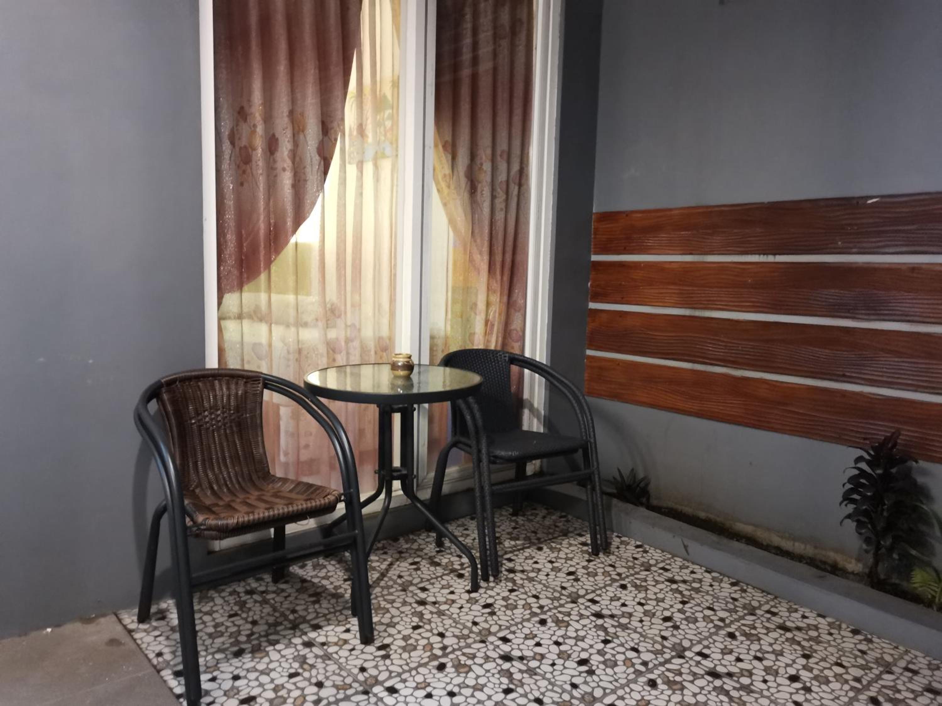 Two-Bedroom House - Photo 15