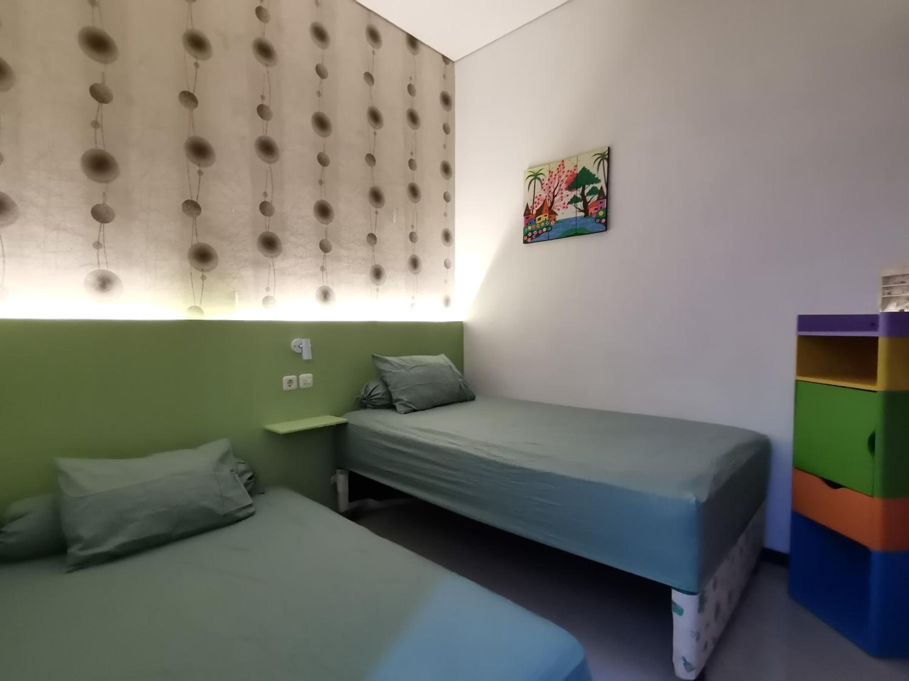 Two-Bedroom House - Photo 9