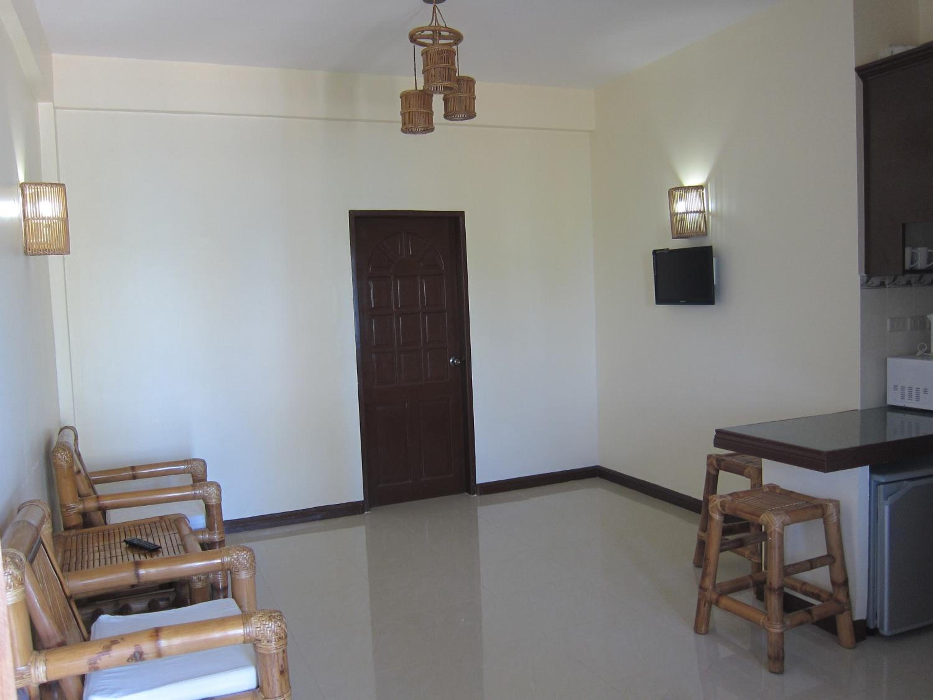 Deluxe Double Room - Photo 5