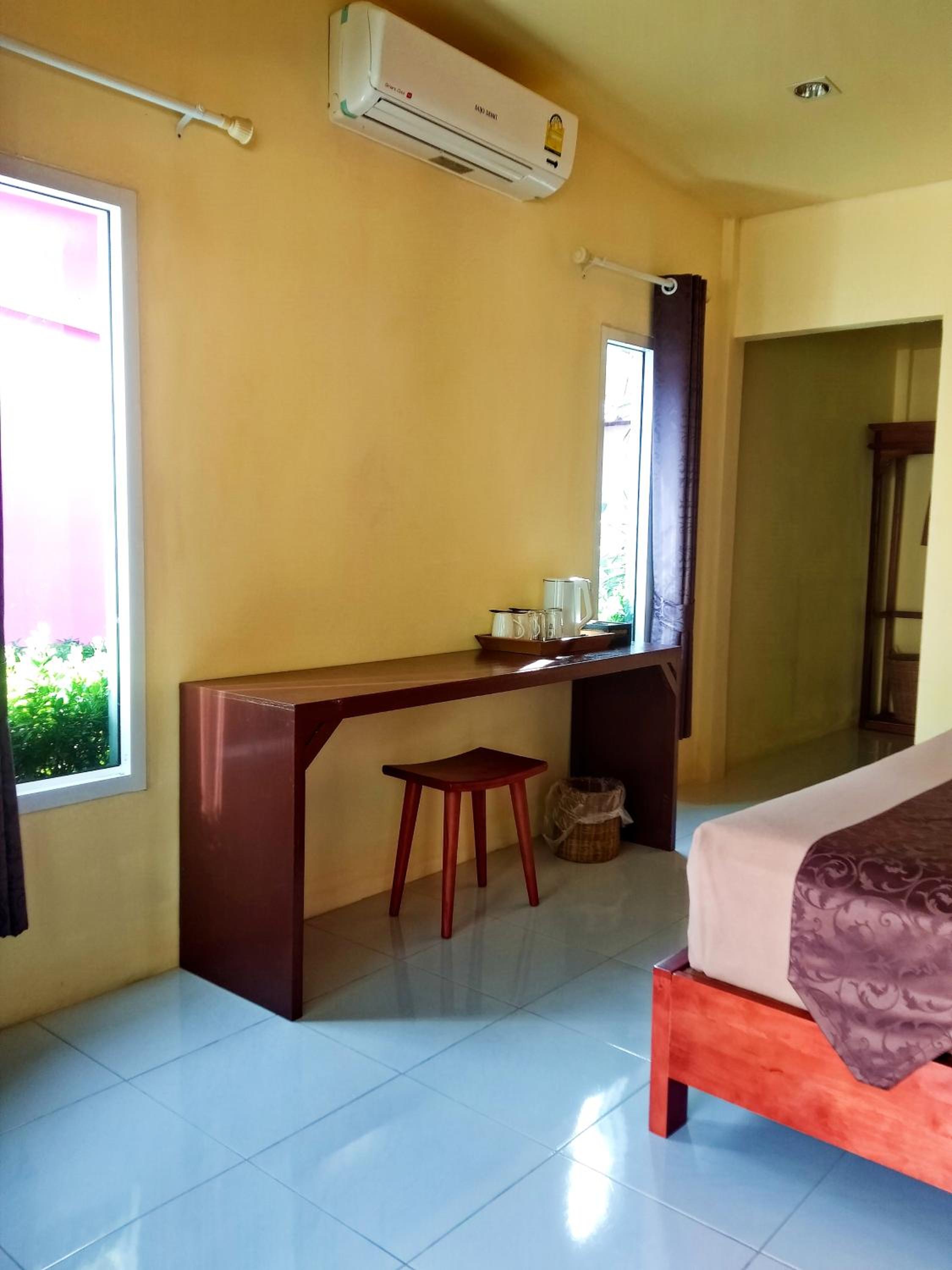 Deluxe Apartment - Photo 9
