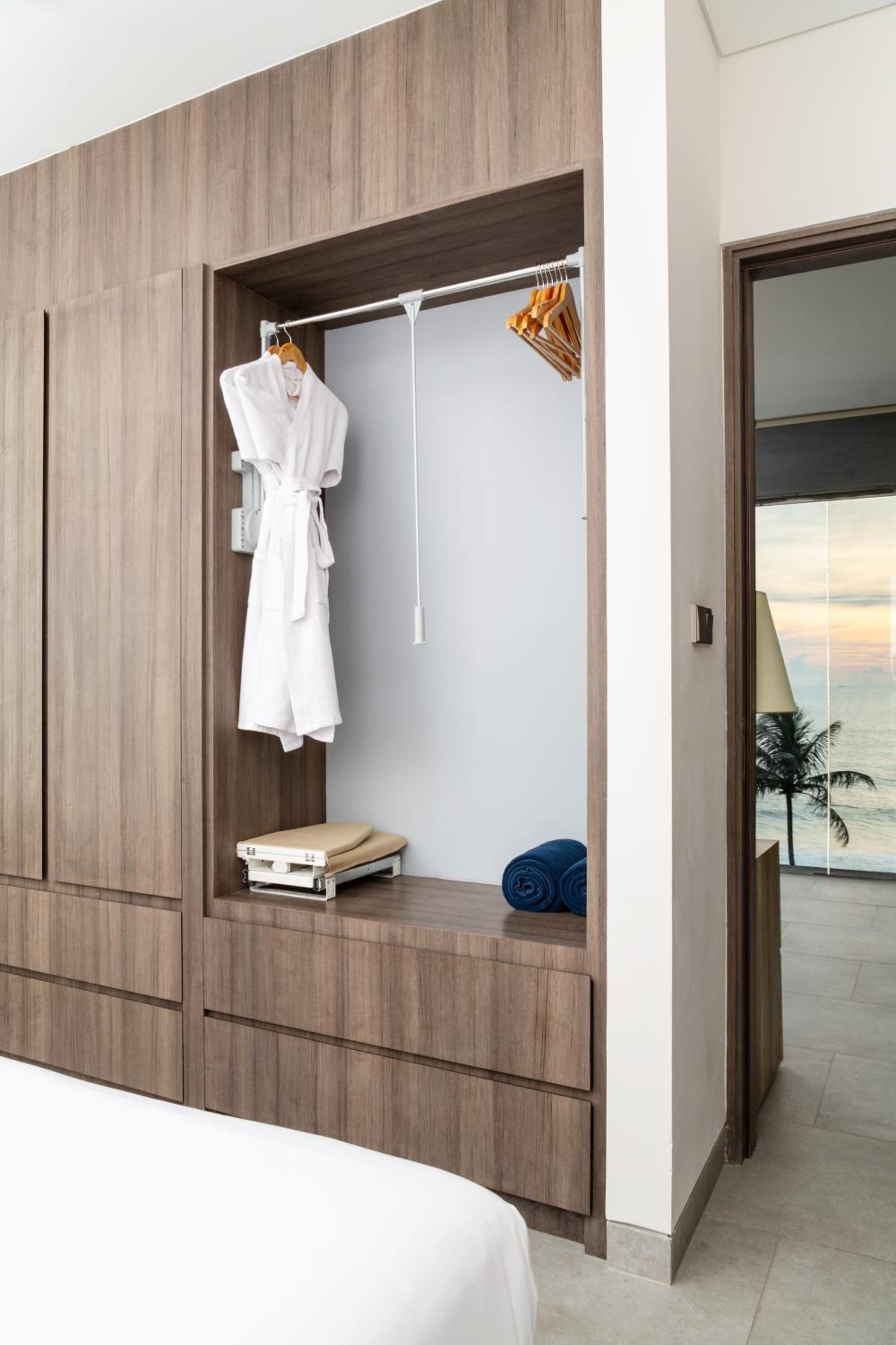 Sands Suite 2 Bedroom Apartment with private plunge pool photo 3