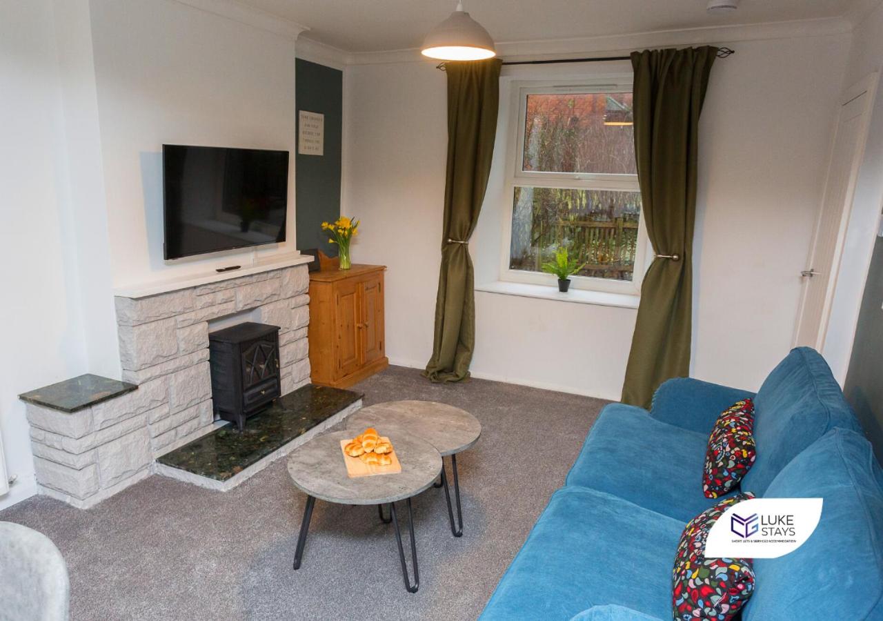 Two-Bedroom House photo 2