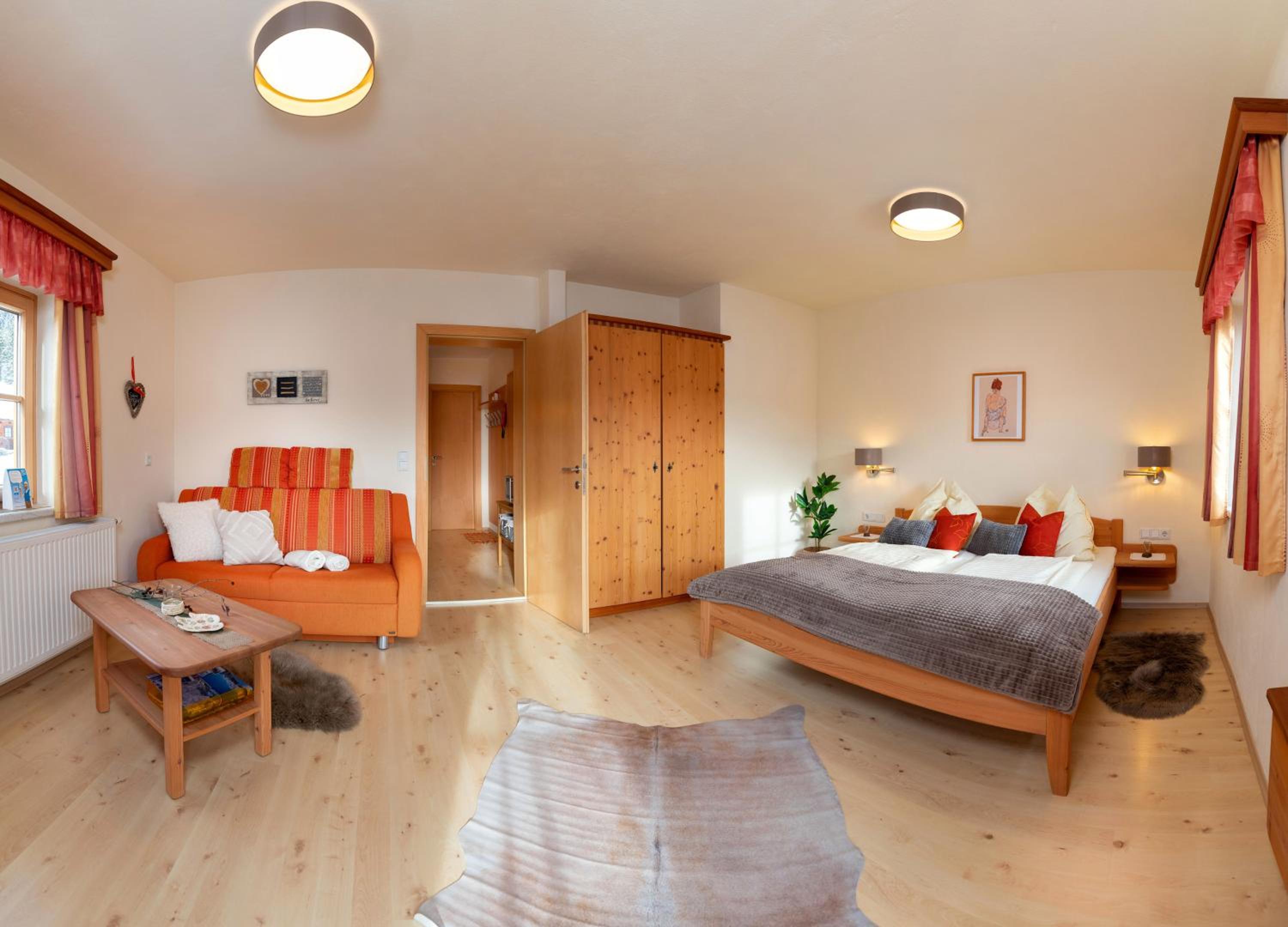 Studio Apartment photo 1