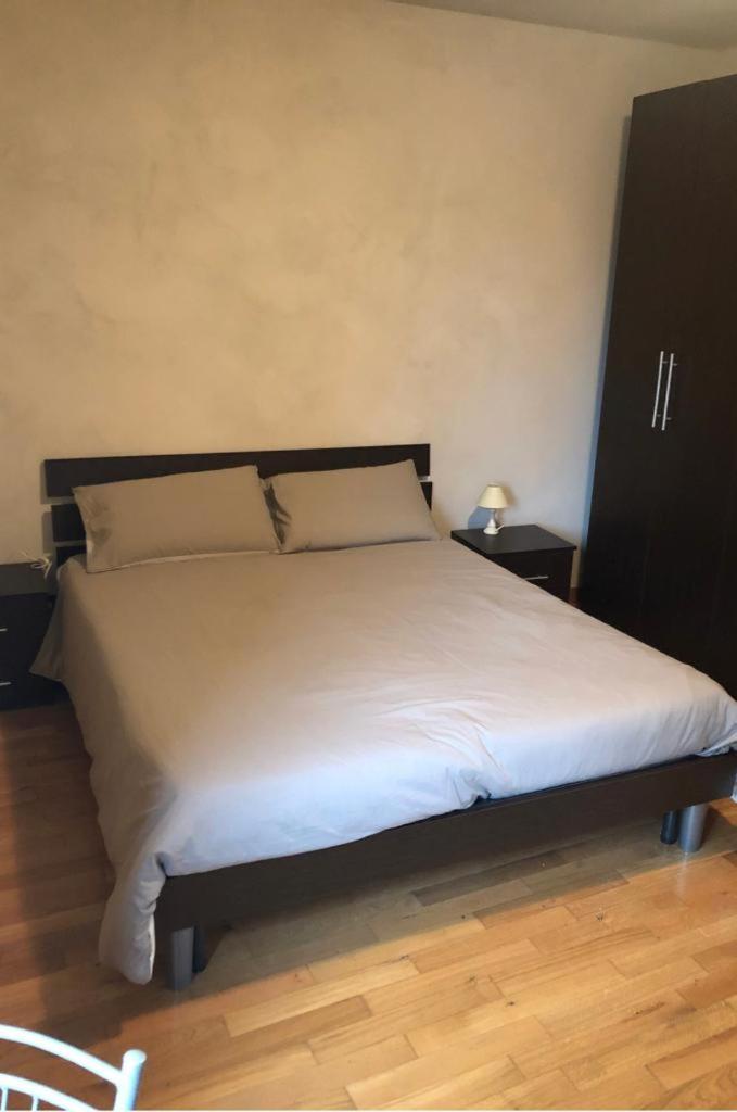 Two-Bedroom Apartment - Photo 8