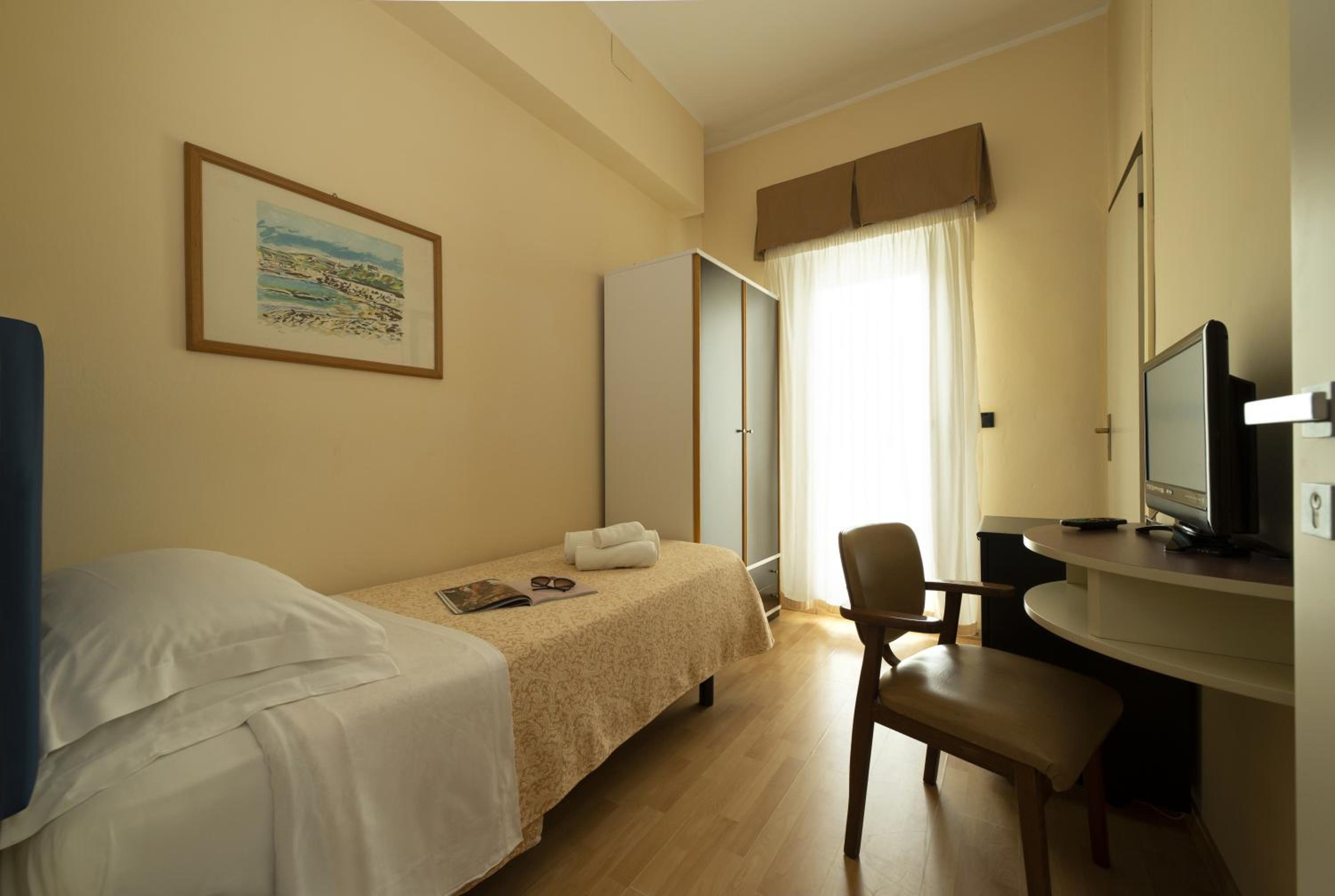 Single Room photo 1