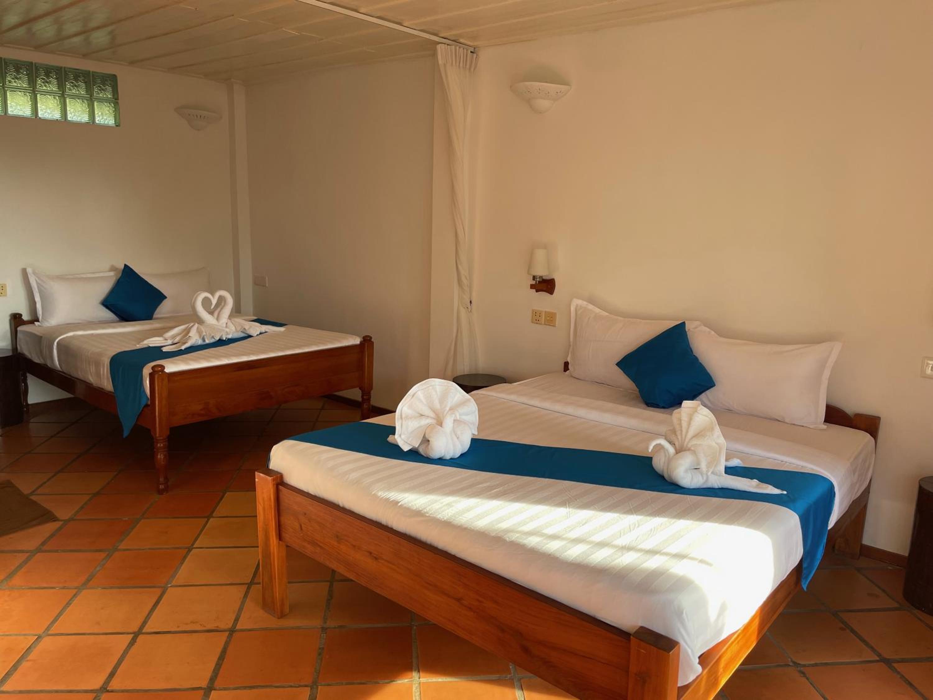 Quadruple Room with Sea View