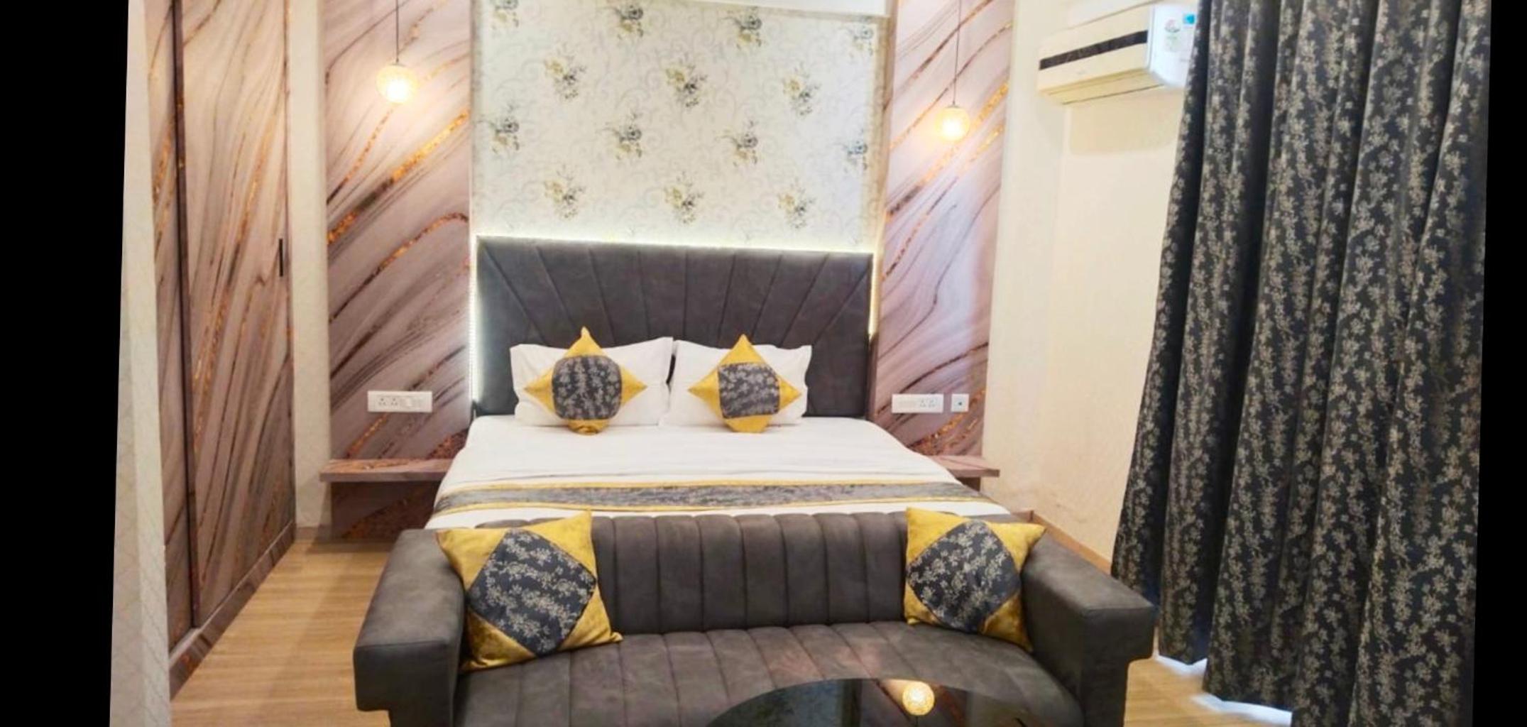 Deluxe Suite - Photo 9