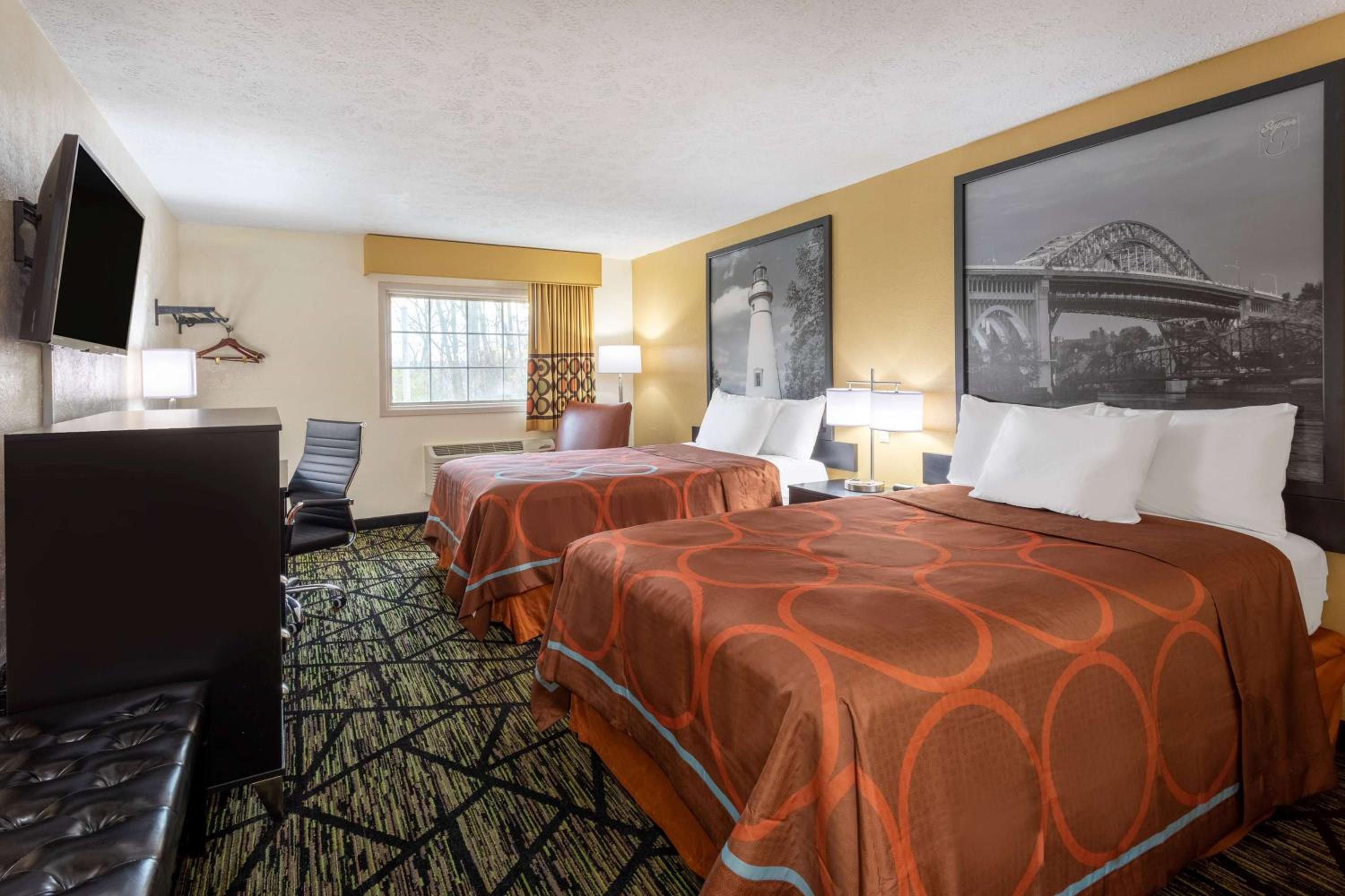 Double Room with Two Double Beds - Smoking - Photo 6