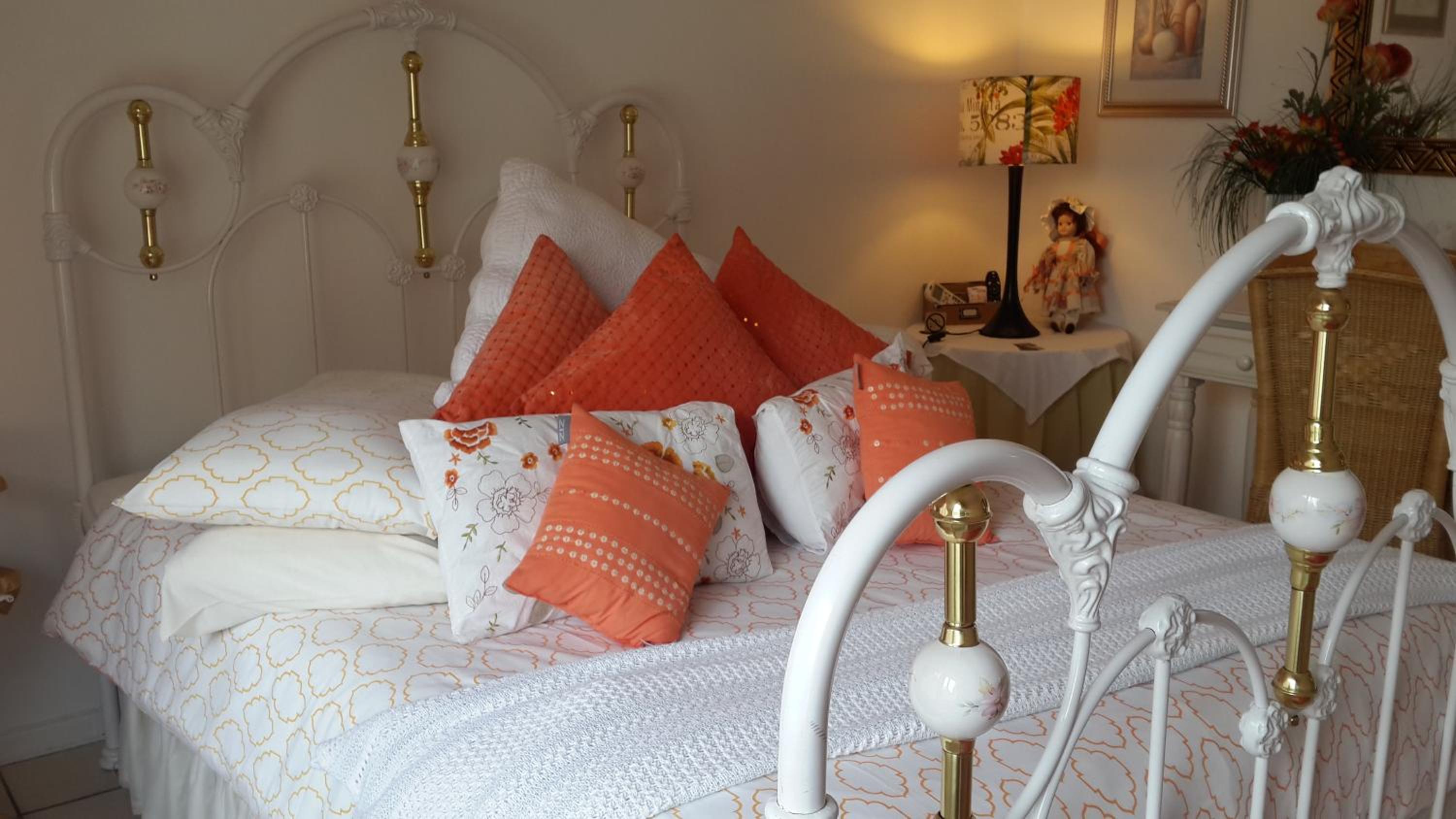 Standard Double Room with Shared Bathroom photo 2