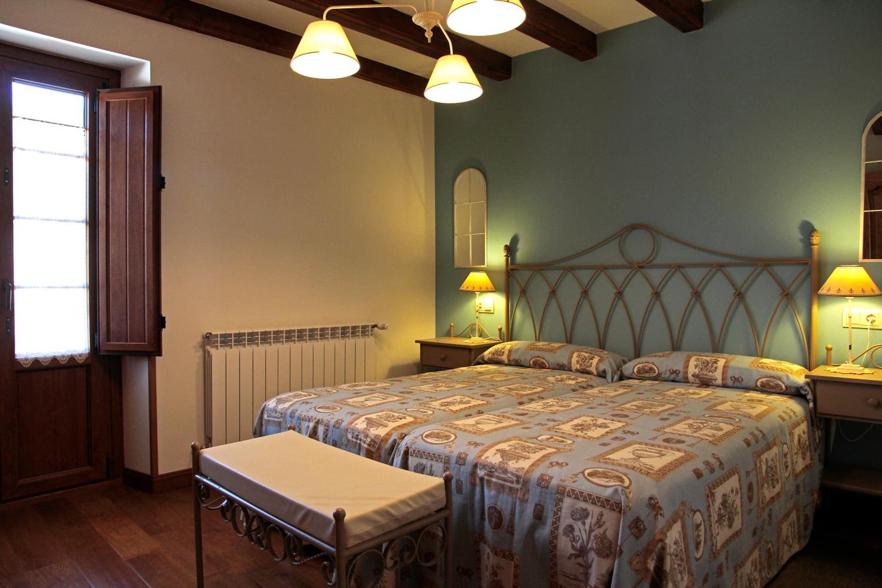 Three-Bedroom House photo 2