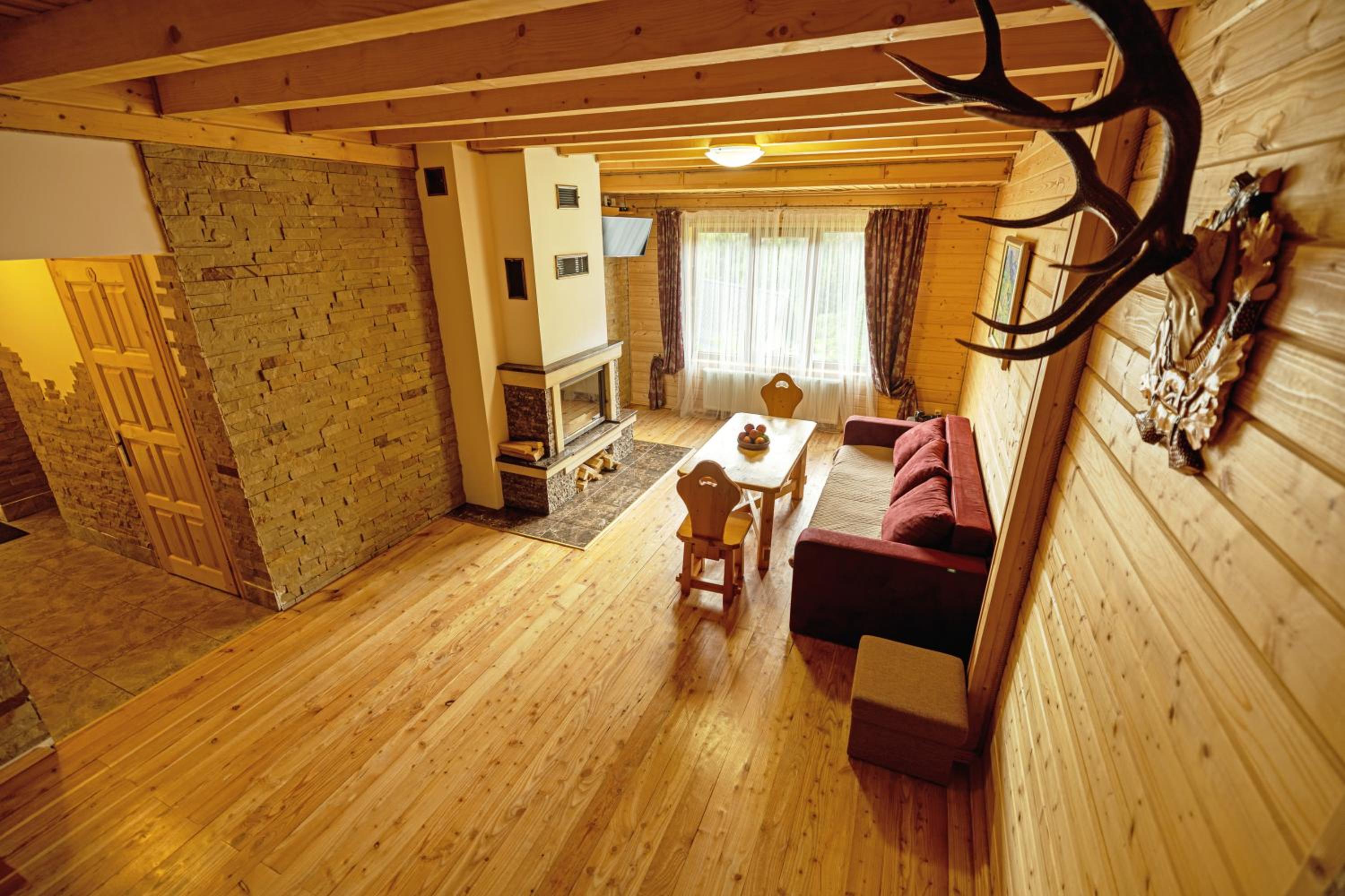 Three-Bedroom Apartment photo 1