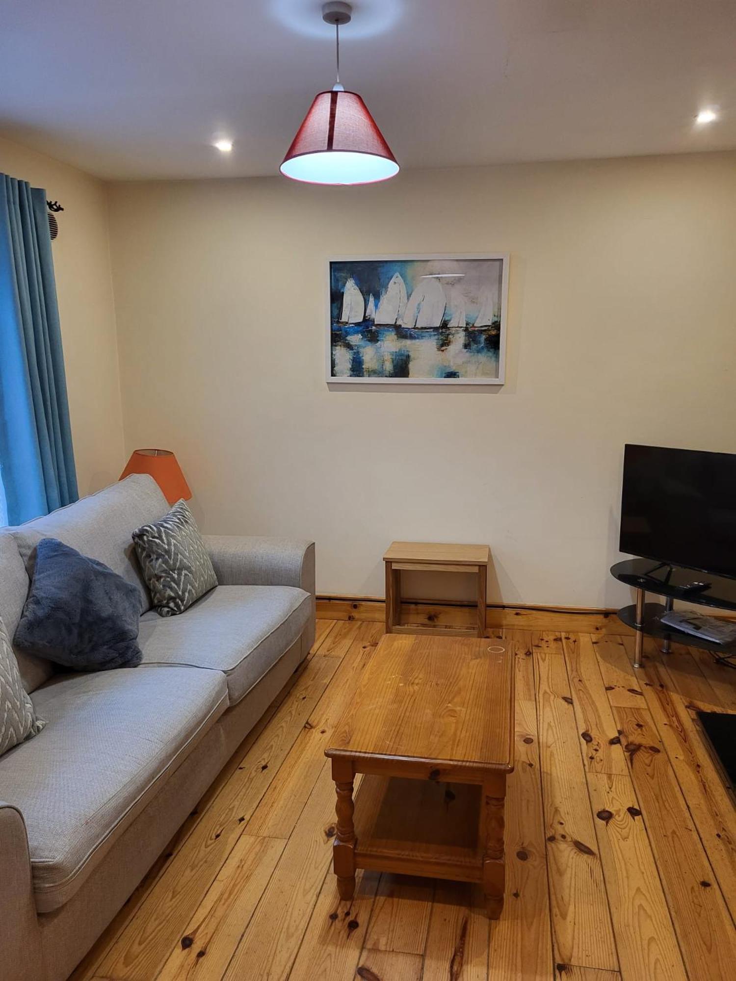 Two-Bedroom Townhouse - Photo 9