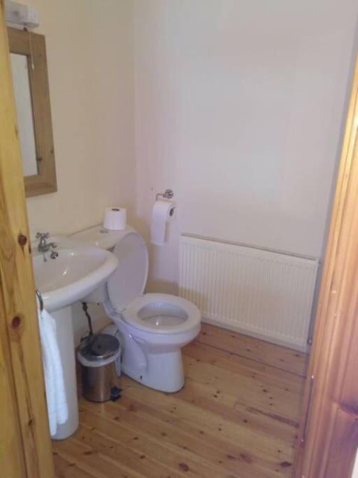 Two-Bedroom Townhouse - Photo 5